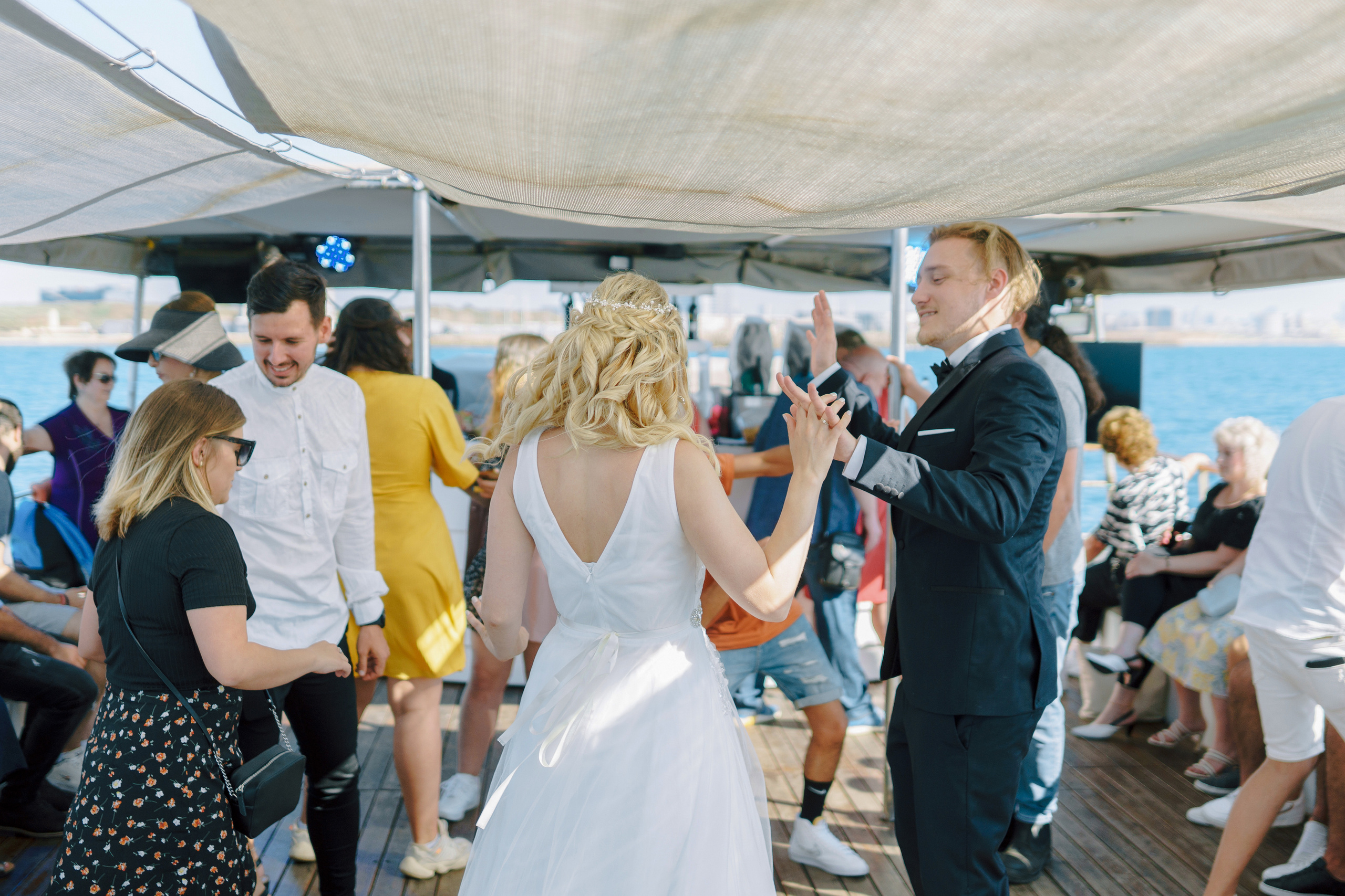 Wedding on a yacht in Herzliya, Alexander & Yelena. Porto Travel Photographer | Couples & Vacation Photos in Portugal — WePortugal