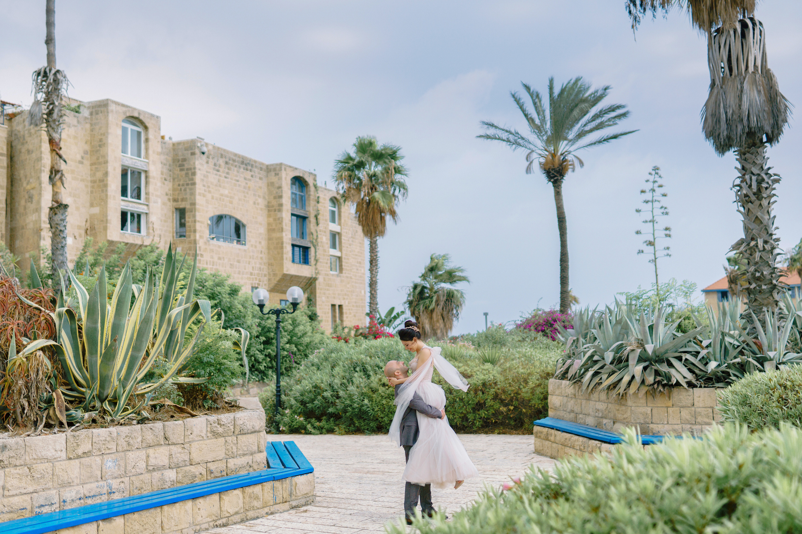 Сharming wedding in Jaffa, Ruslan & Yulia. Porto Travel Photographer | Couples & Vacation Photos in Portugal — WePortugal