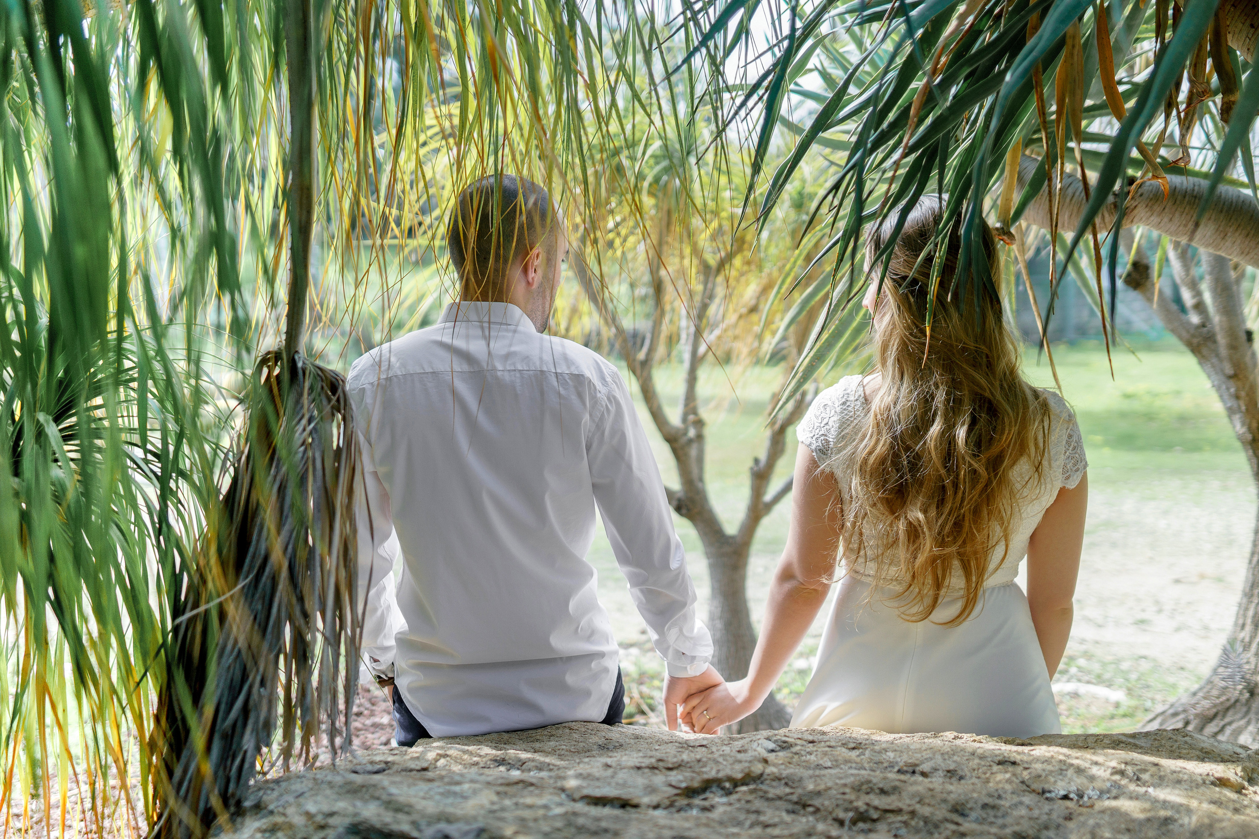 Wedding walk in Yarkon Park, Natali & Shlomi. Porto Travel Photographer | Couples & Vacation Photos in Portugal — WePortugal