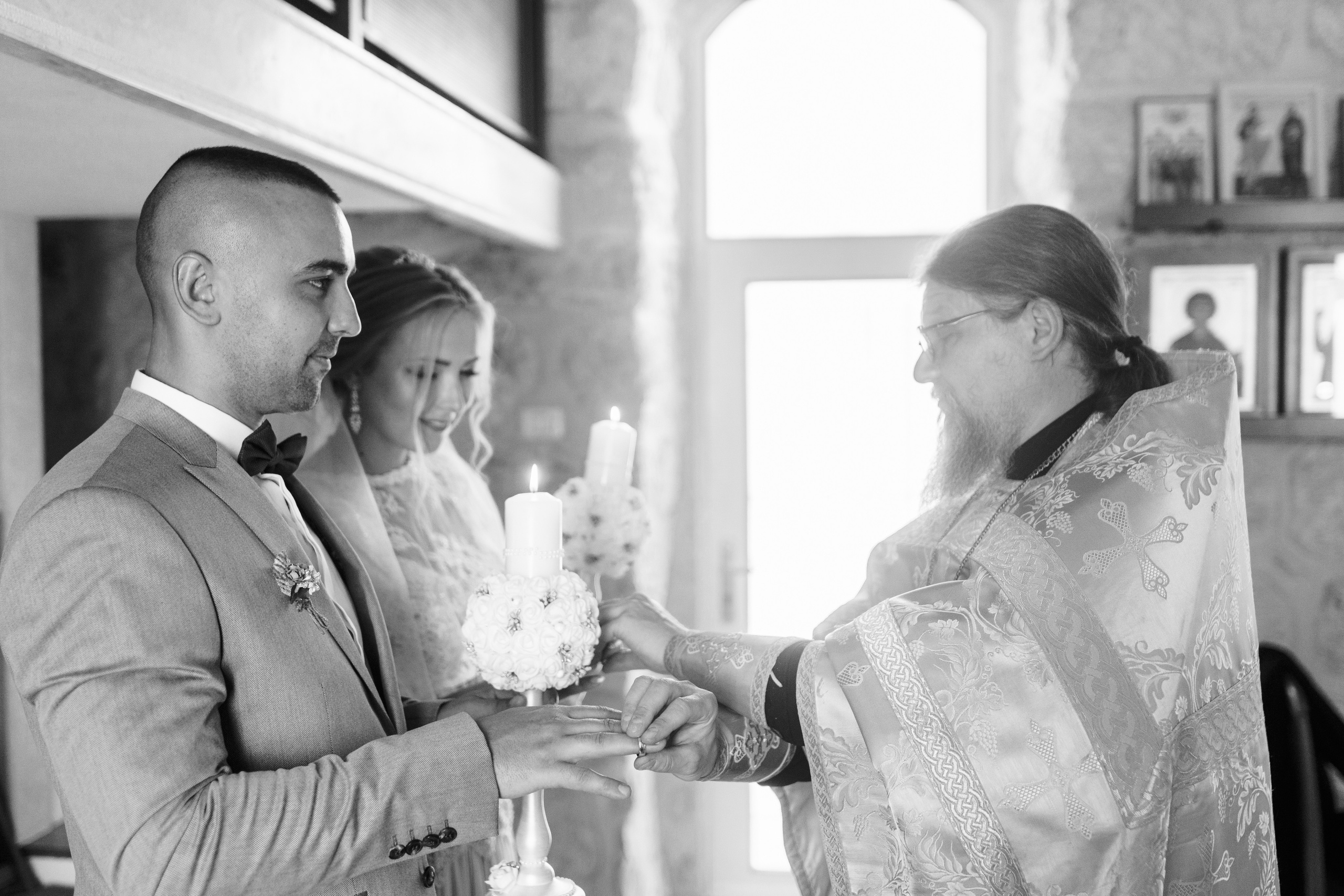 Church wedding of beautiful couple in Israel, Ivan & Kristina. Porto Travel Photographer | Couples & Vacation Photos in Portugal — WePortugal