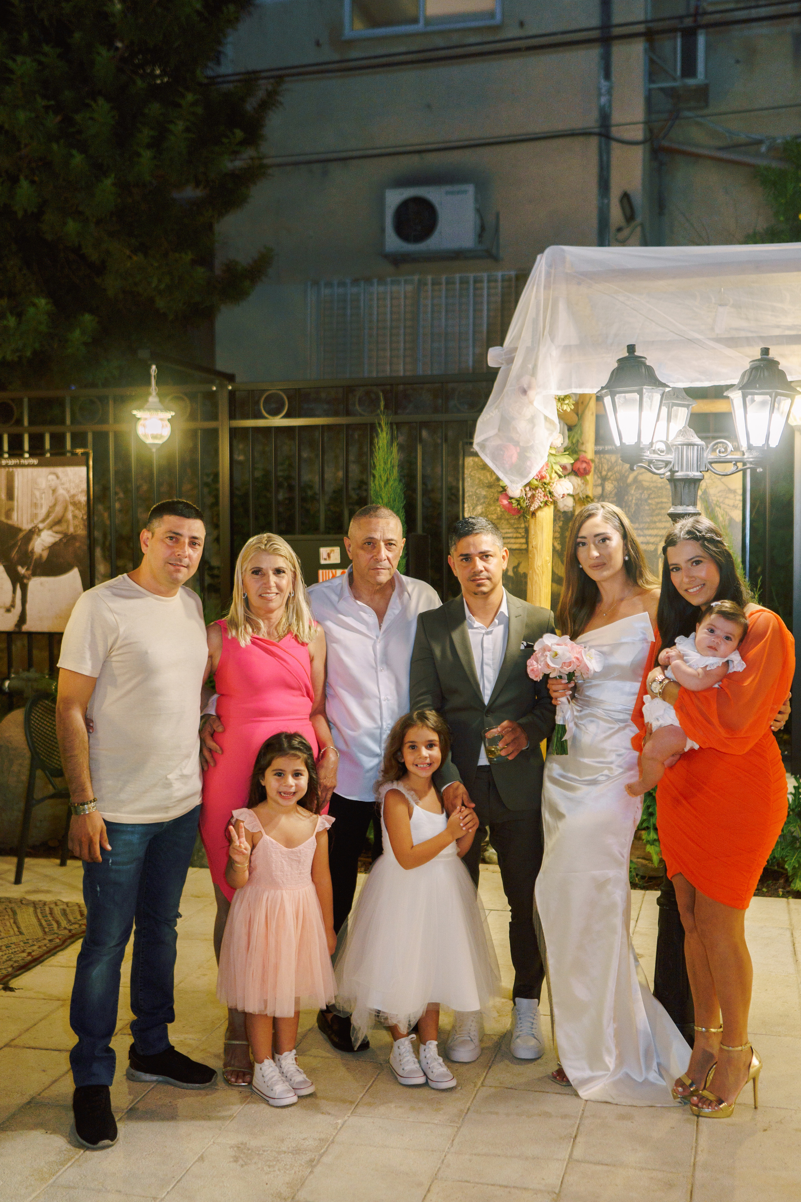 Xenia & Roy. Porto Travel Photographer | Couples & Vacation Photos in Portugal — WePortugal