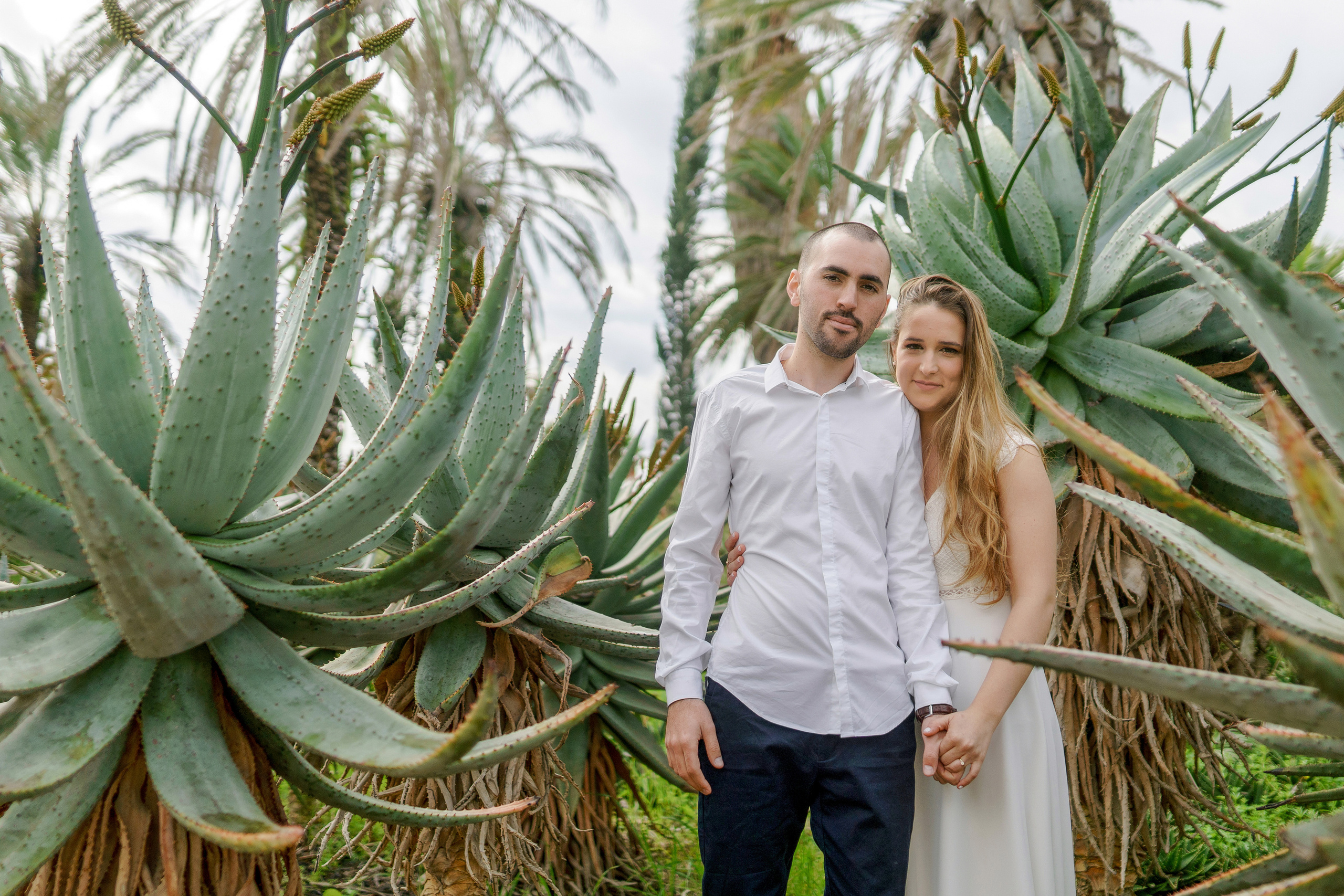 Wedding walk in Yarkon Park, Natali & Shlomi. Porto Travel Photographer | Couples & Vacation Photos in Portugal — WePortugal