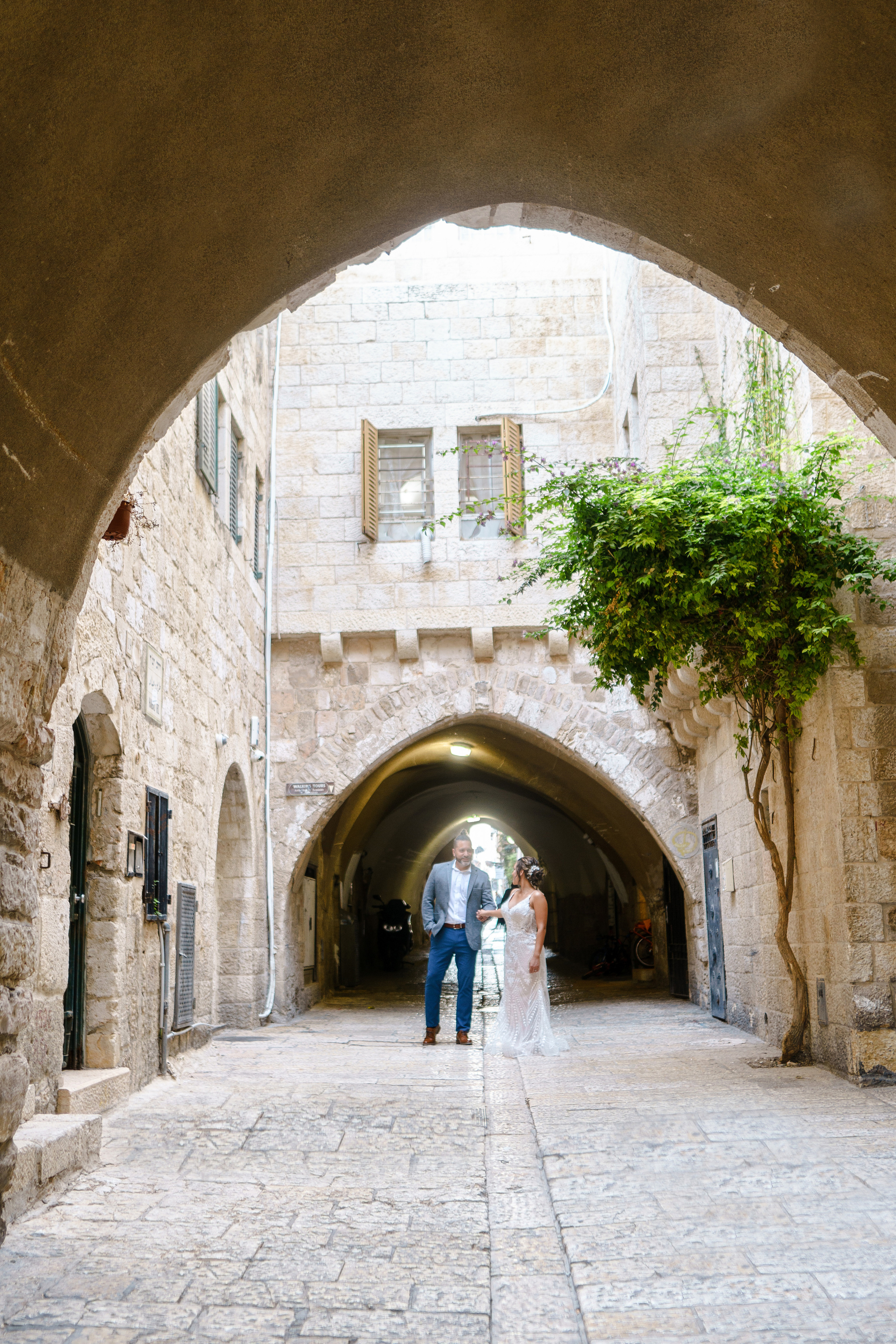 Свадебная прогулка в Иерусалиме, Розмари и Ортега. Фотограф и видеограф в Португалии