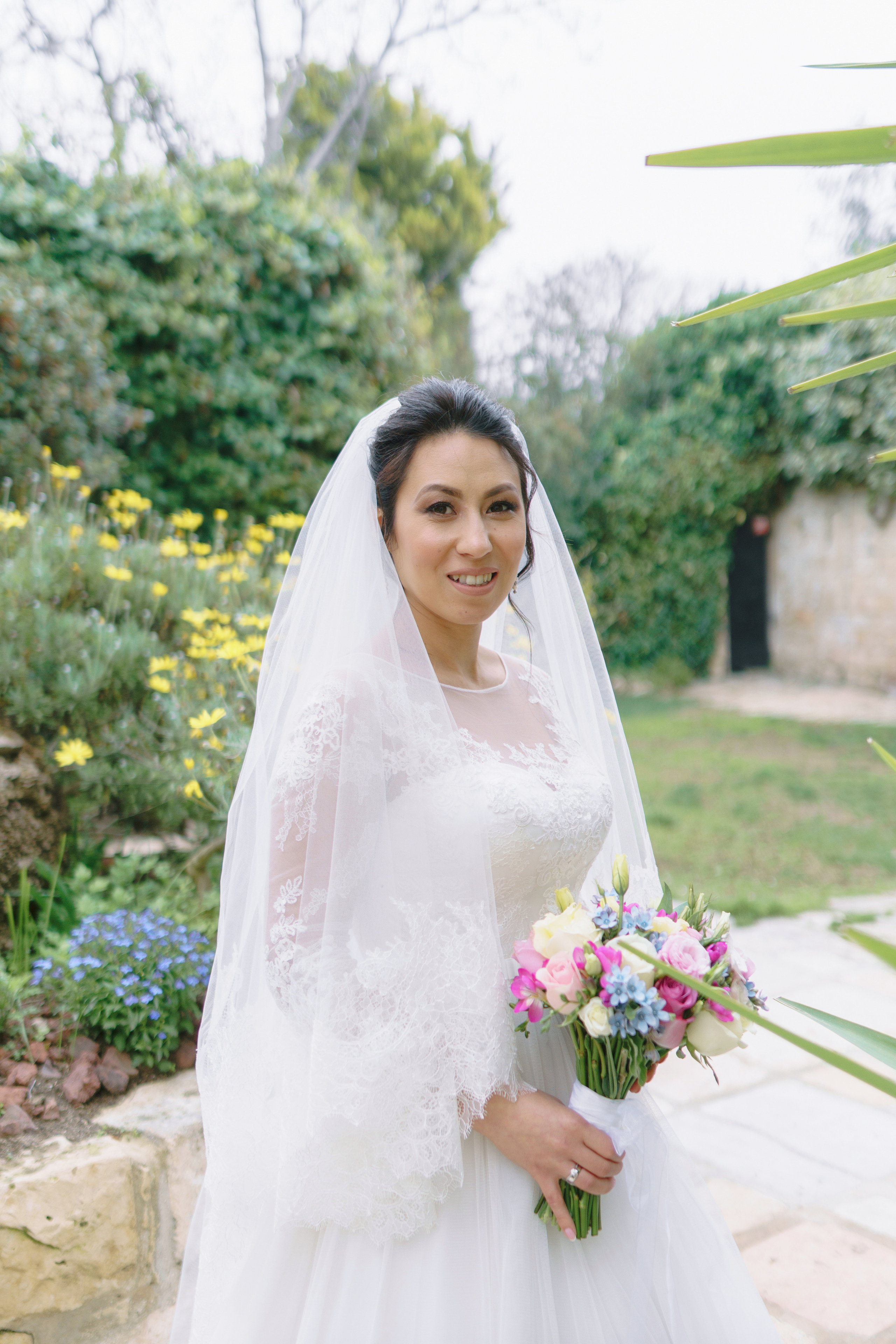 Tender wedding in Jerusalem, Paul & Alisa. Porto Travel Photographer | Couples & Vacation Photos in Portugal — WePortugal