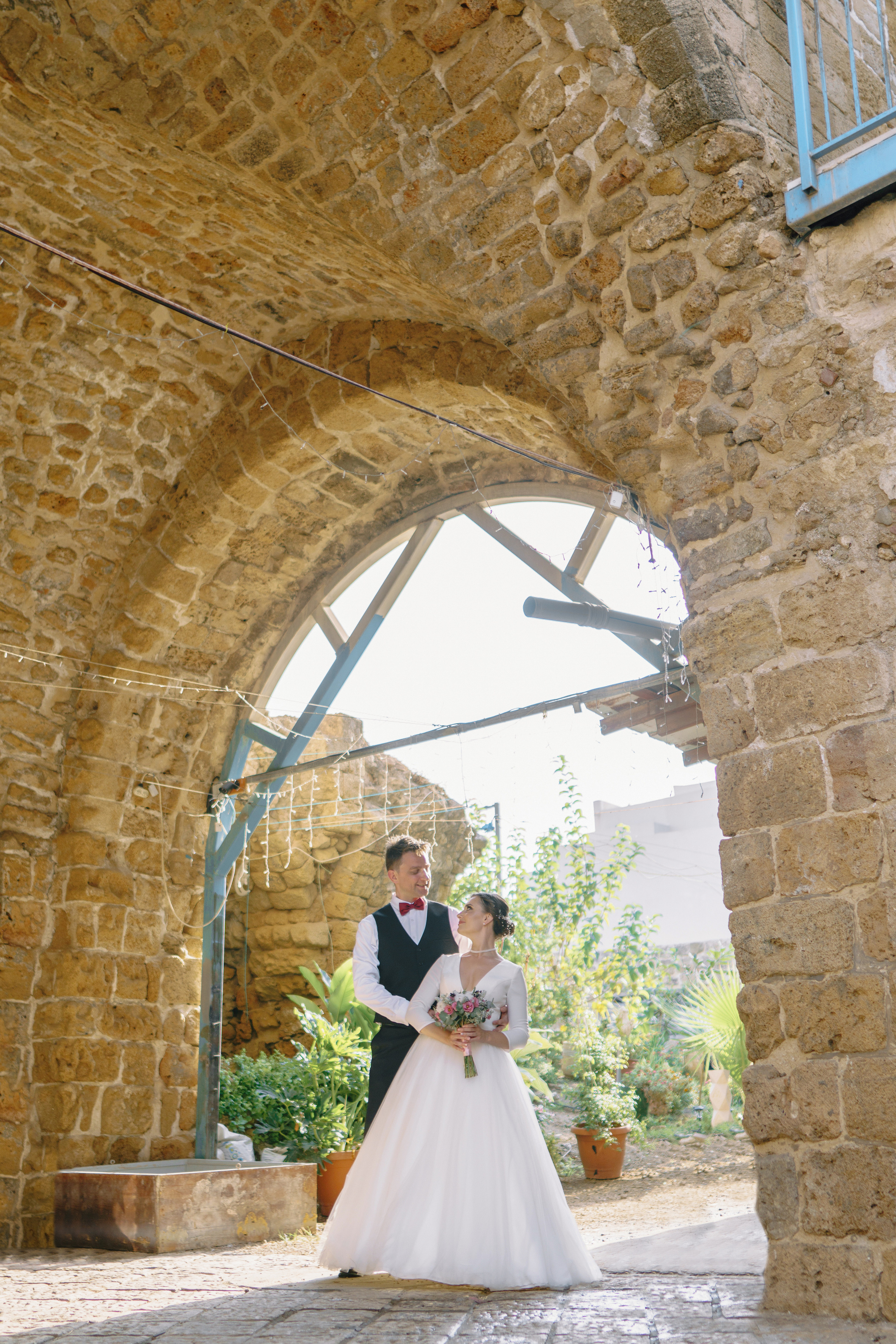 Beautiful wedding in Acre, Vladimir & Daria. Porto Travel Photographer | Couples & Vacation Photos in Portugal — WePortugal