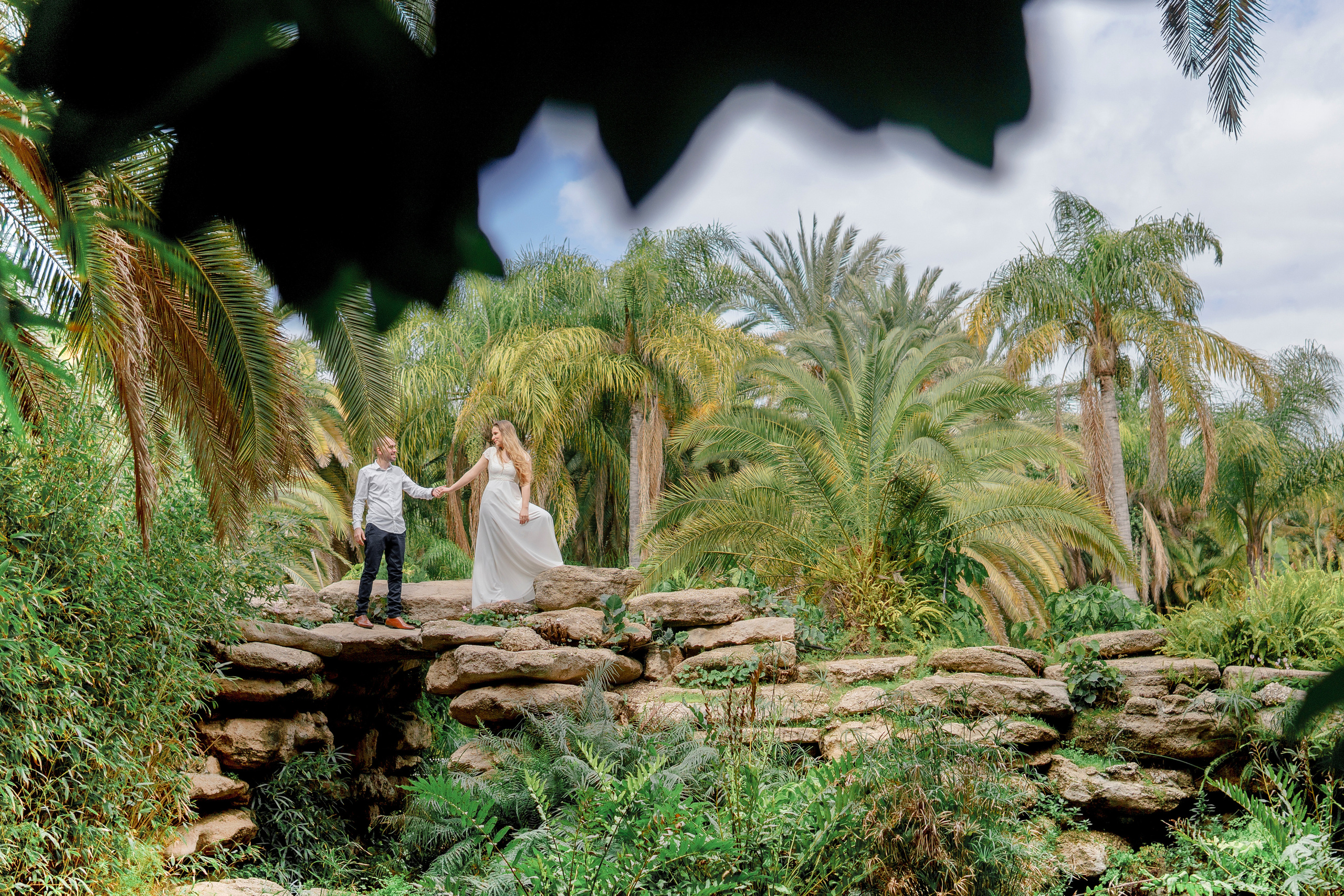 Wedding walk in Yarkon Park, Natali & Shlomi. Porto Travel Photographer | Couples & Vacation Photos in Portugal — WePortugal