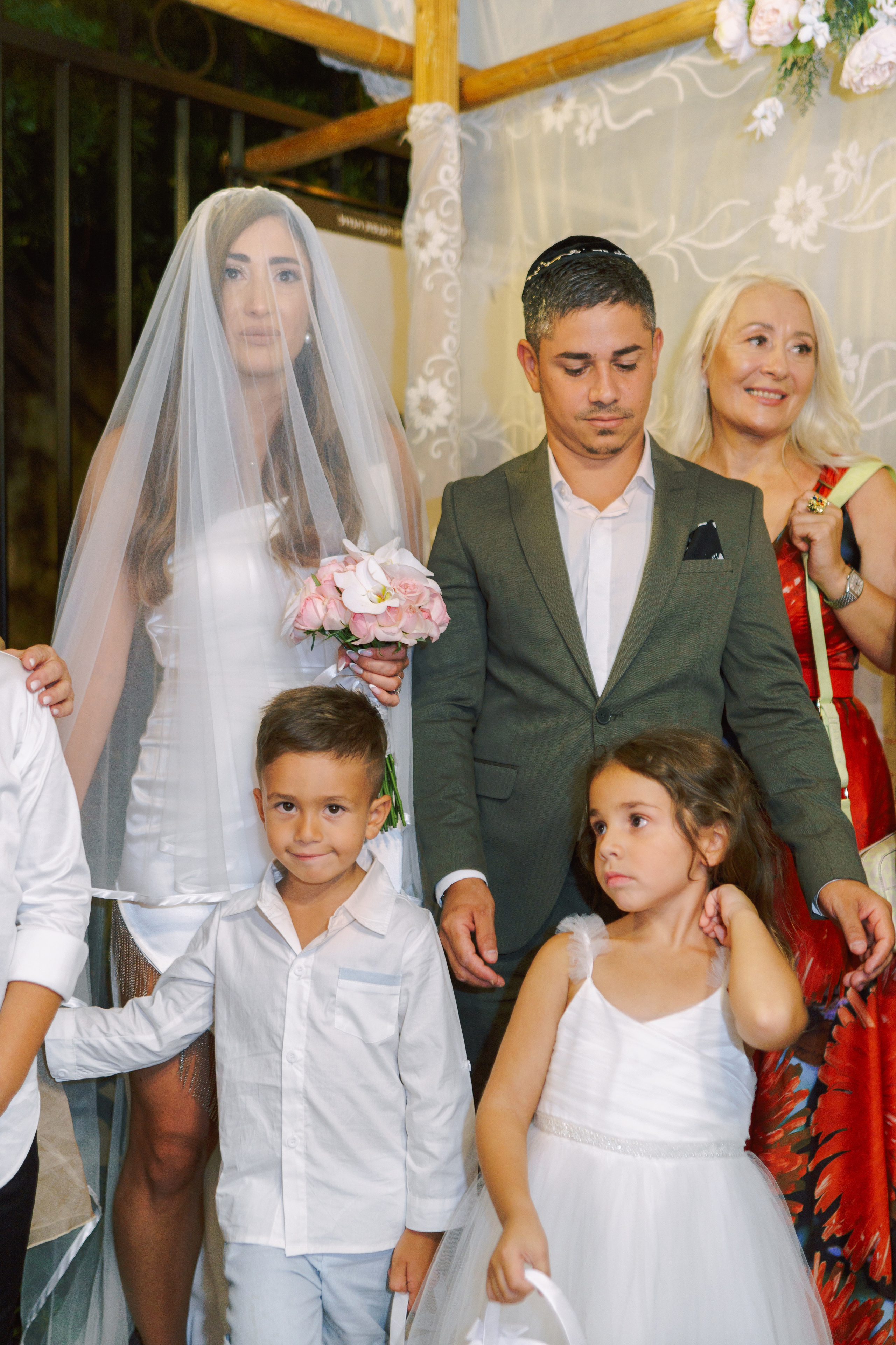 Xenia & Roy. Porto Travel Photographer | Couples & Vacation Photos in Portugal — WePortugal