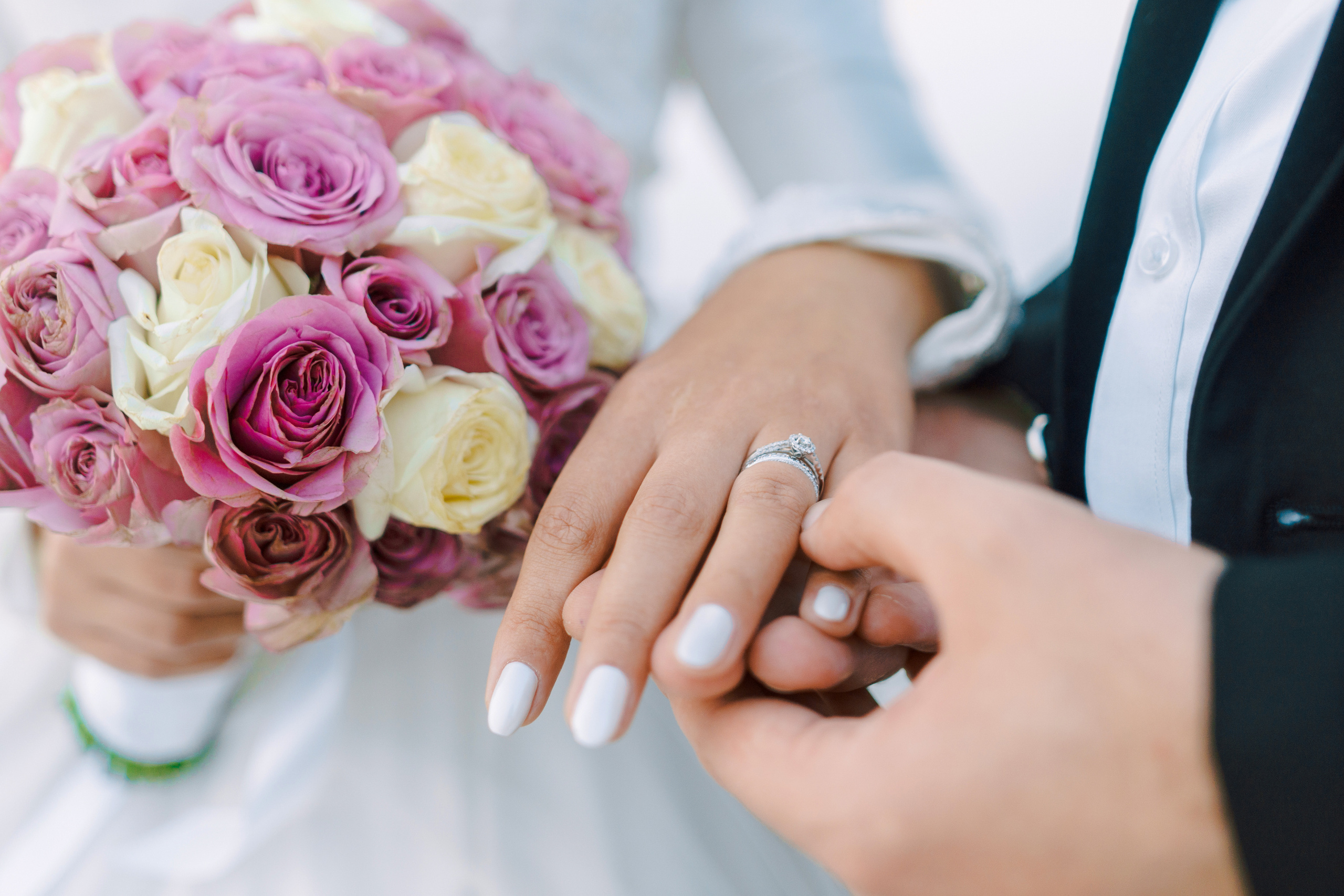 Wedding walk in Jaffa, Hana & Hen. Porto Travel Photographer | Couples & Vacation Photos in Portugal — WePortugal