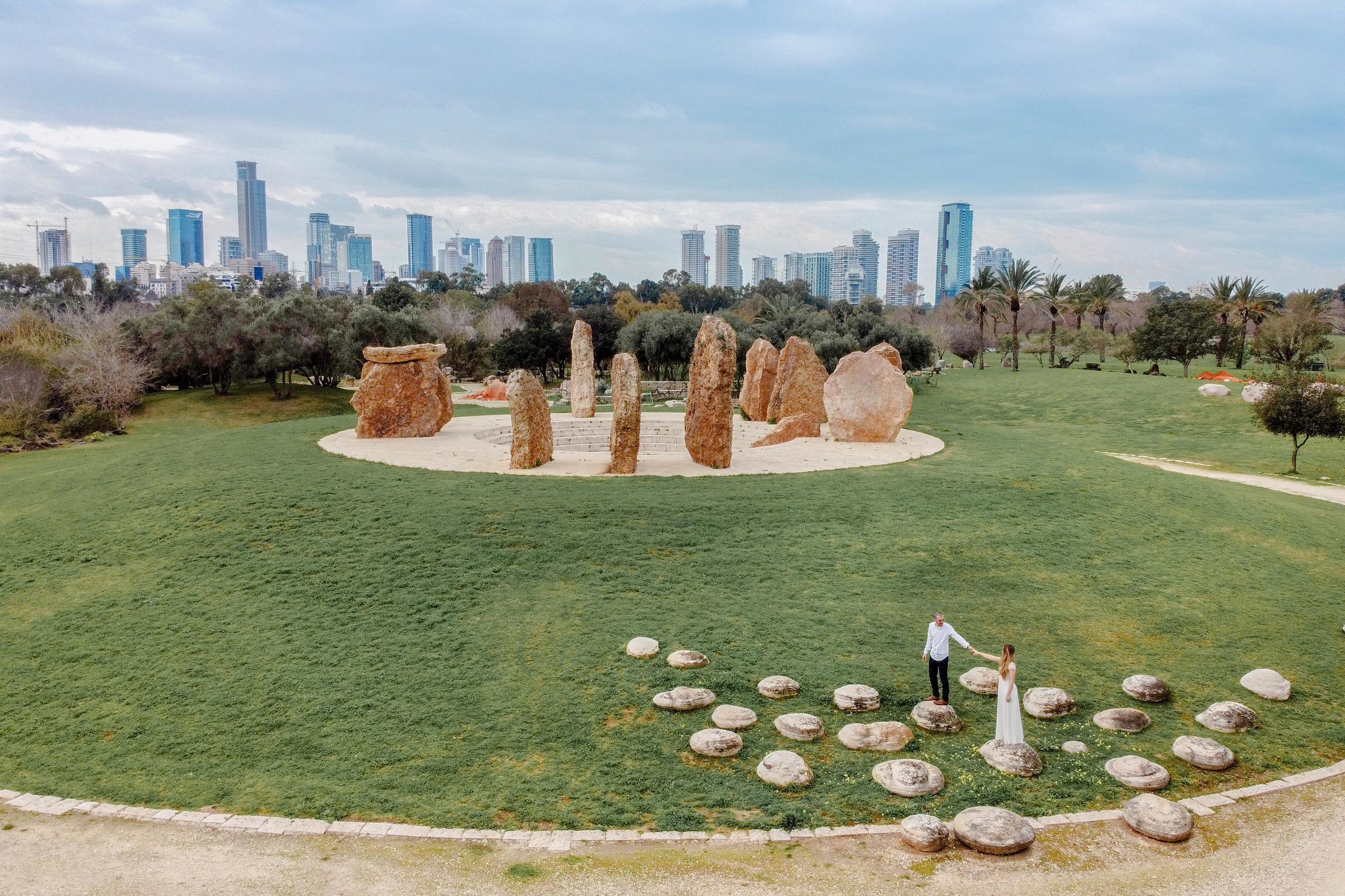 Wedding walk in Yarkon Park, Natali & Shlomi. Porto Travel Photographer | Couples & Vacation Photos in Portugal — WePortugal