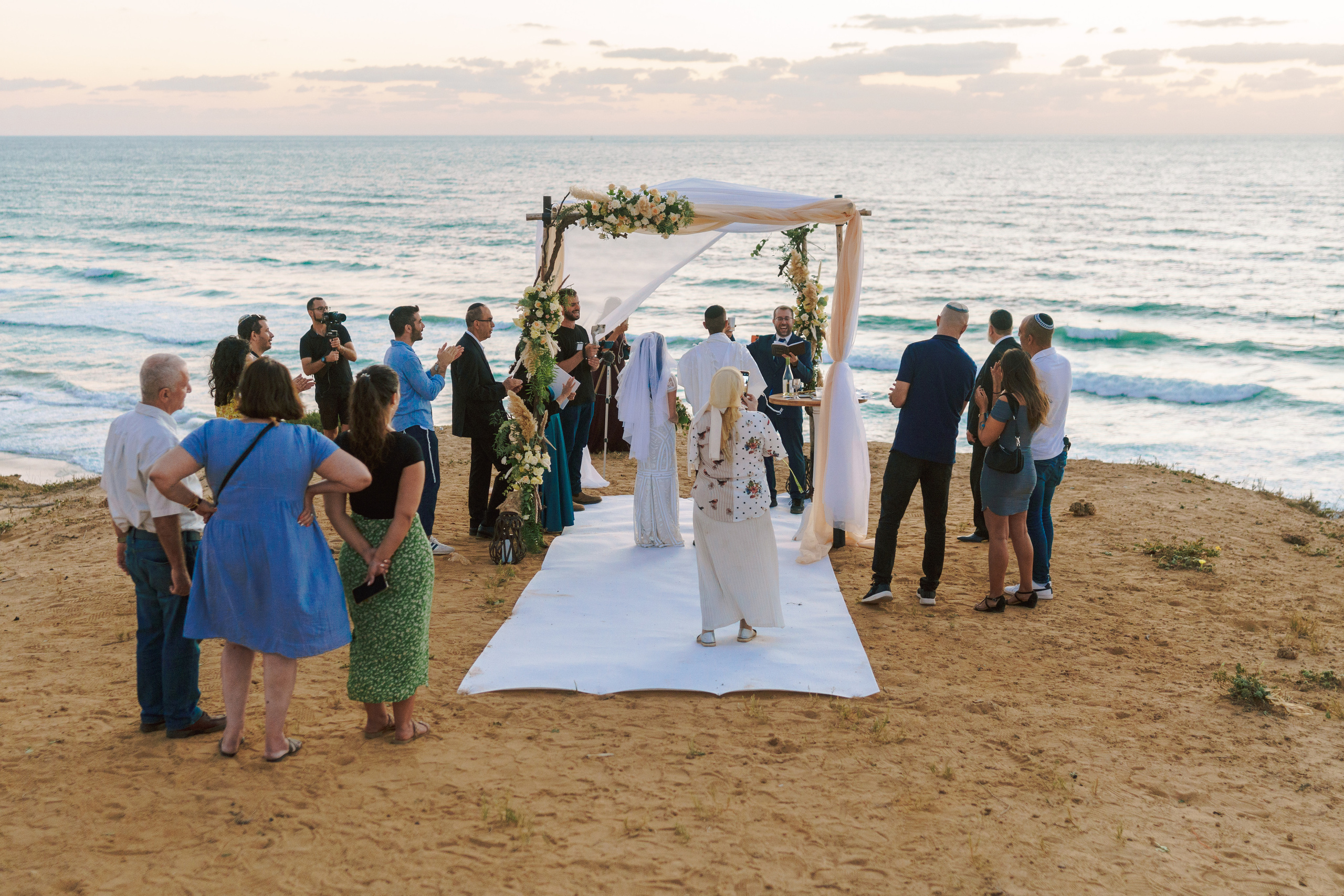 Wedding Day of Ilana & Eran in Herzliya, Israel. Porto Travel Photographer | Couples & Vacation Photos in Portugal — WePortugal