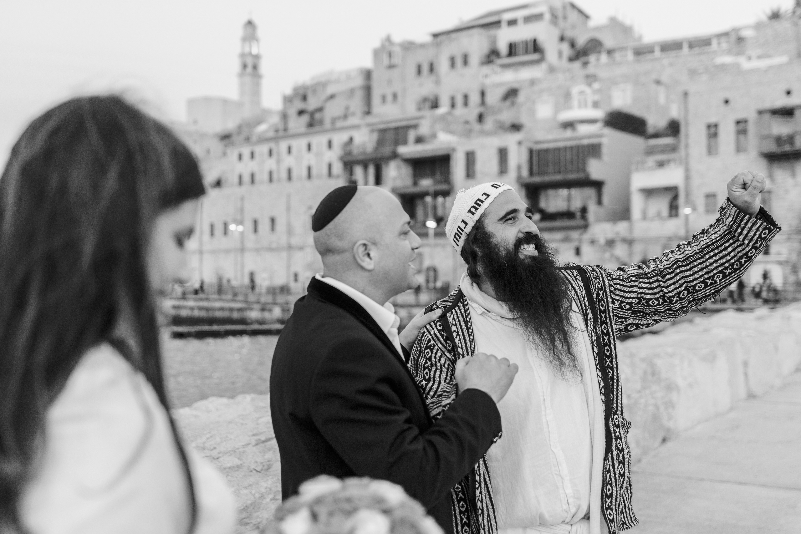 Wedding walk in Jaffa, Hana & Hen. Porto Travel Photographer | Couples & Vacation Photos in Portugal — WePortugal