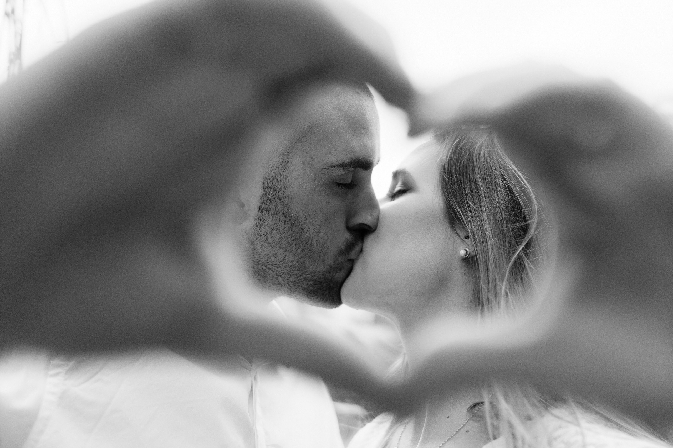 Wedding walk in Yarkon Park, Natali & Shlomi. Porto Travel Photographer | Couples & Vacation Photos in Portugal — WePortugal