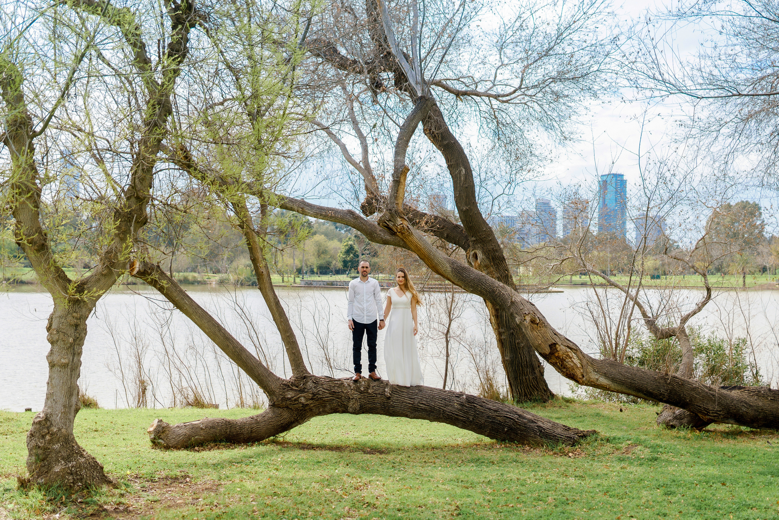 Wedding walk in Yarkon Park, Natali & Shlomi. Porto Travel Photographer | Couples & Vacation Photos in Portugal — WePortugal