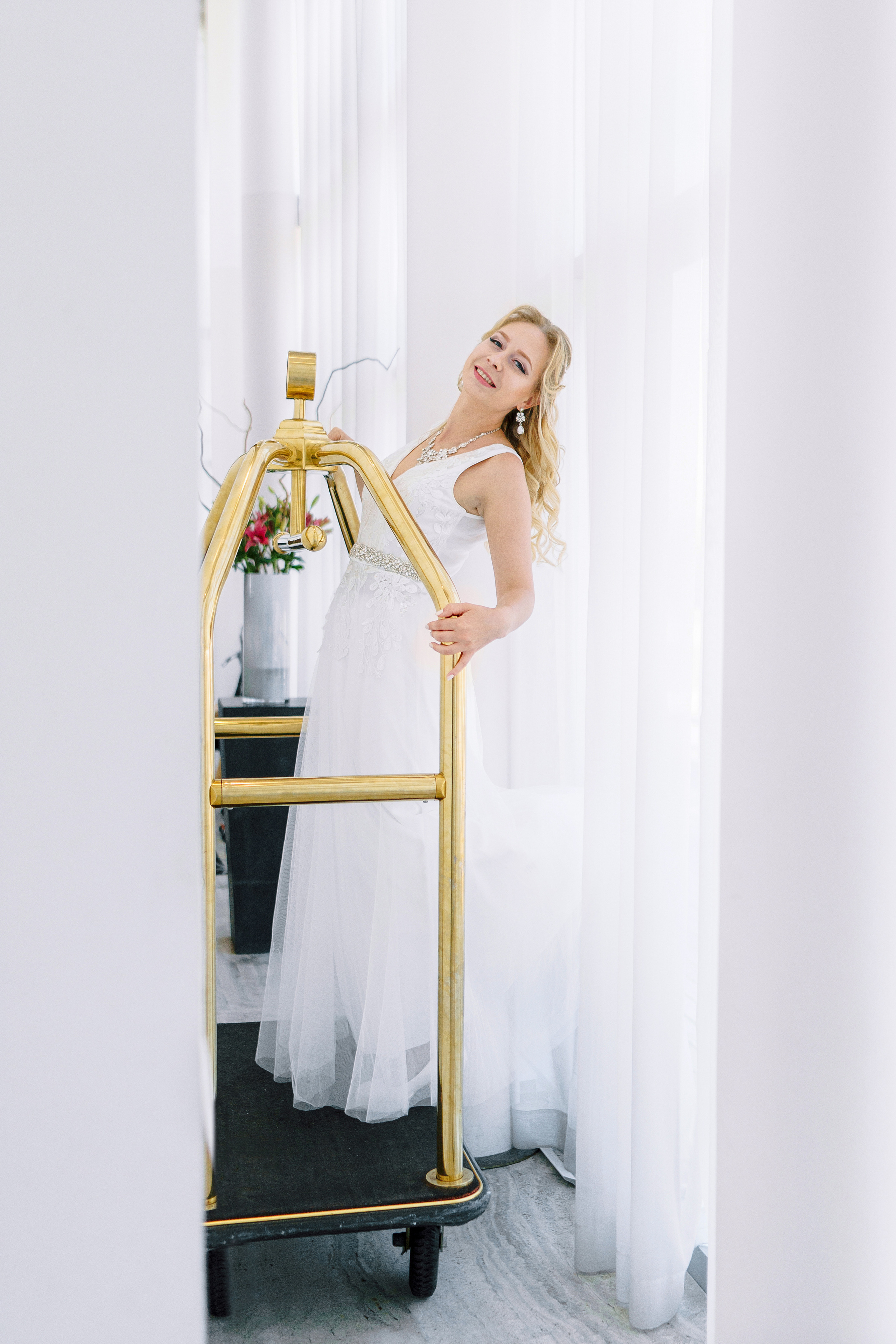 Wedding on a yacht in Herzliya, Alexander & Yelena. Porto Travel Photographer | Couples & Vacation Photos in Portugal — WePortugal