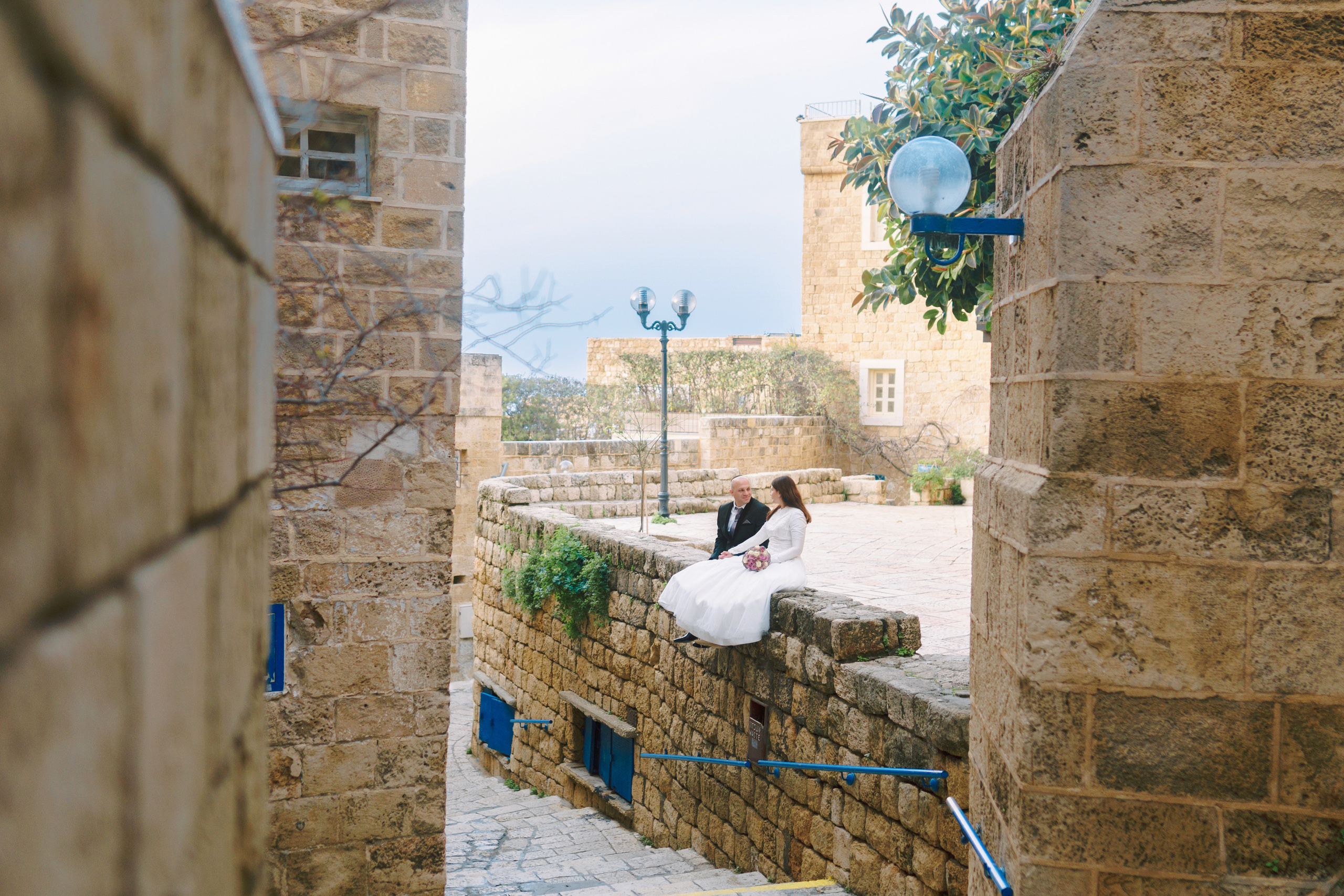 Wedding walk in Jaffa, Hana & Hen. Porto Travel Photographer | Couples & Vacation Photos in Portugal — WePortugal