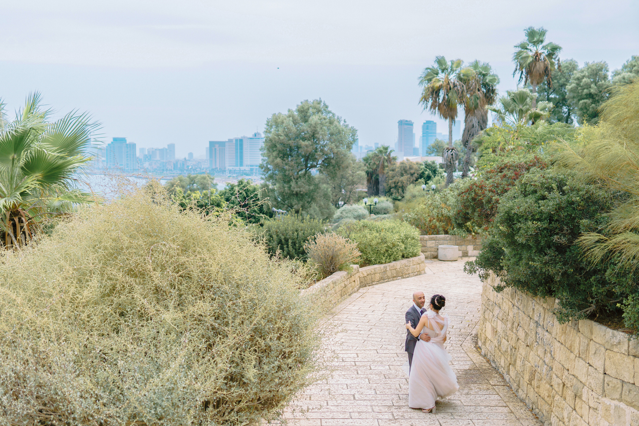 Сharming wedding in Jaffa, Ruslan & Yulia. Porto Travel Photographer | Couples & Vacation Photos in Portugal — WePortugal