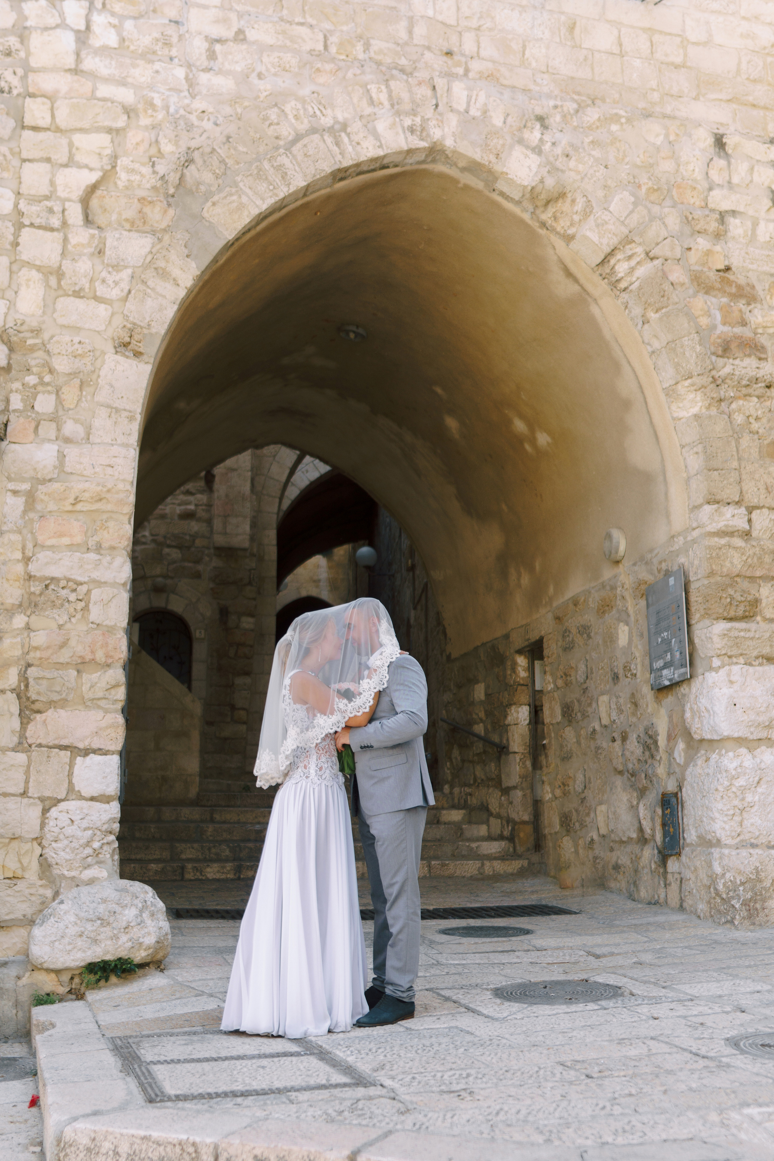 Church wedding of beautiful couple in Israel, Ivan & Kristina. Porto Travel Photographer | Couples & Vacation Photos in Portugal — WePortugal