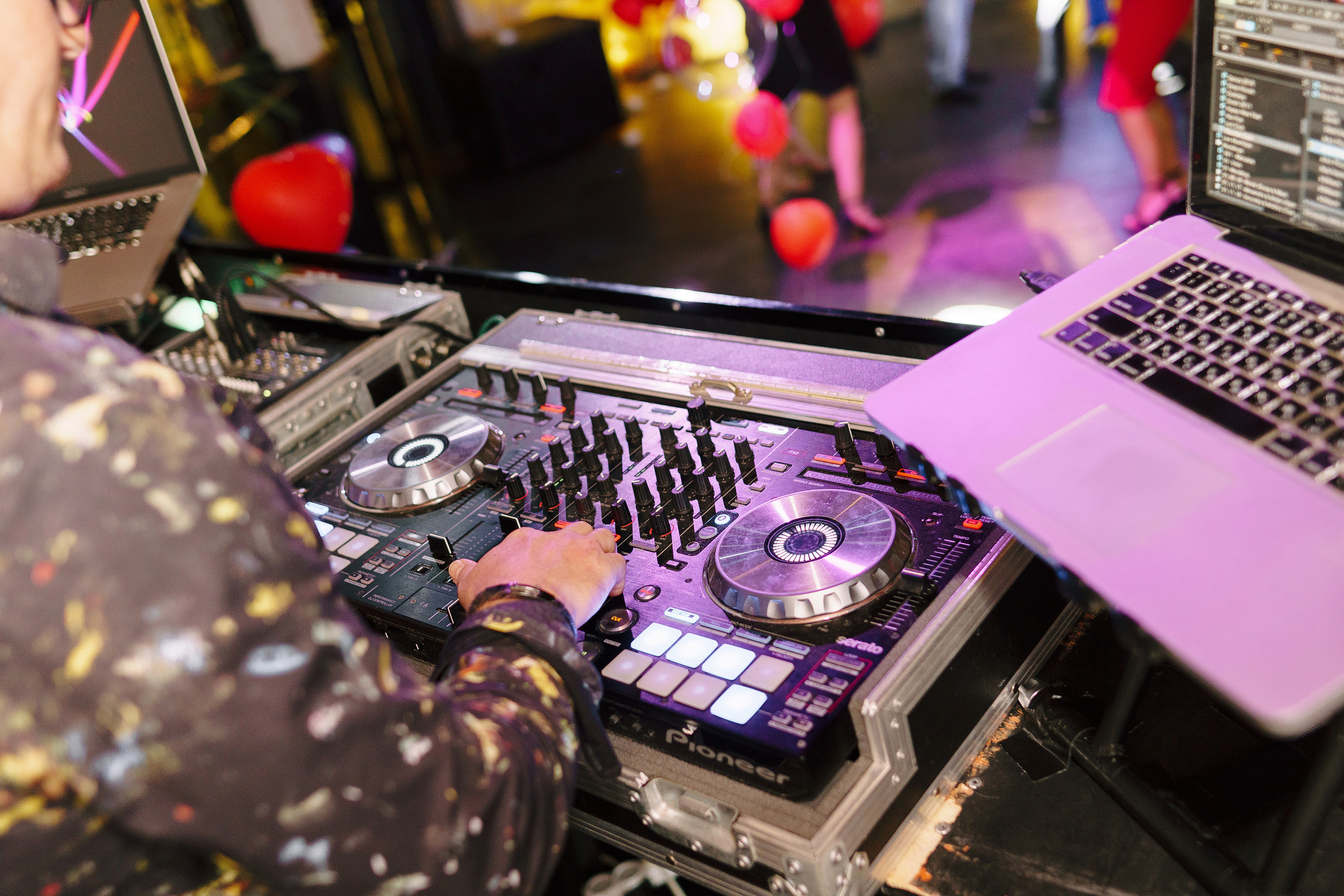 Beautiful wedding in Acre, Vladimir & Daria. Porto Travel Photographer | Couples & Vacation Photos in Portugal — WePortugal