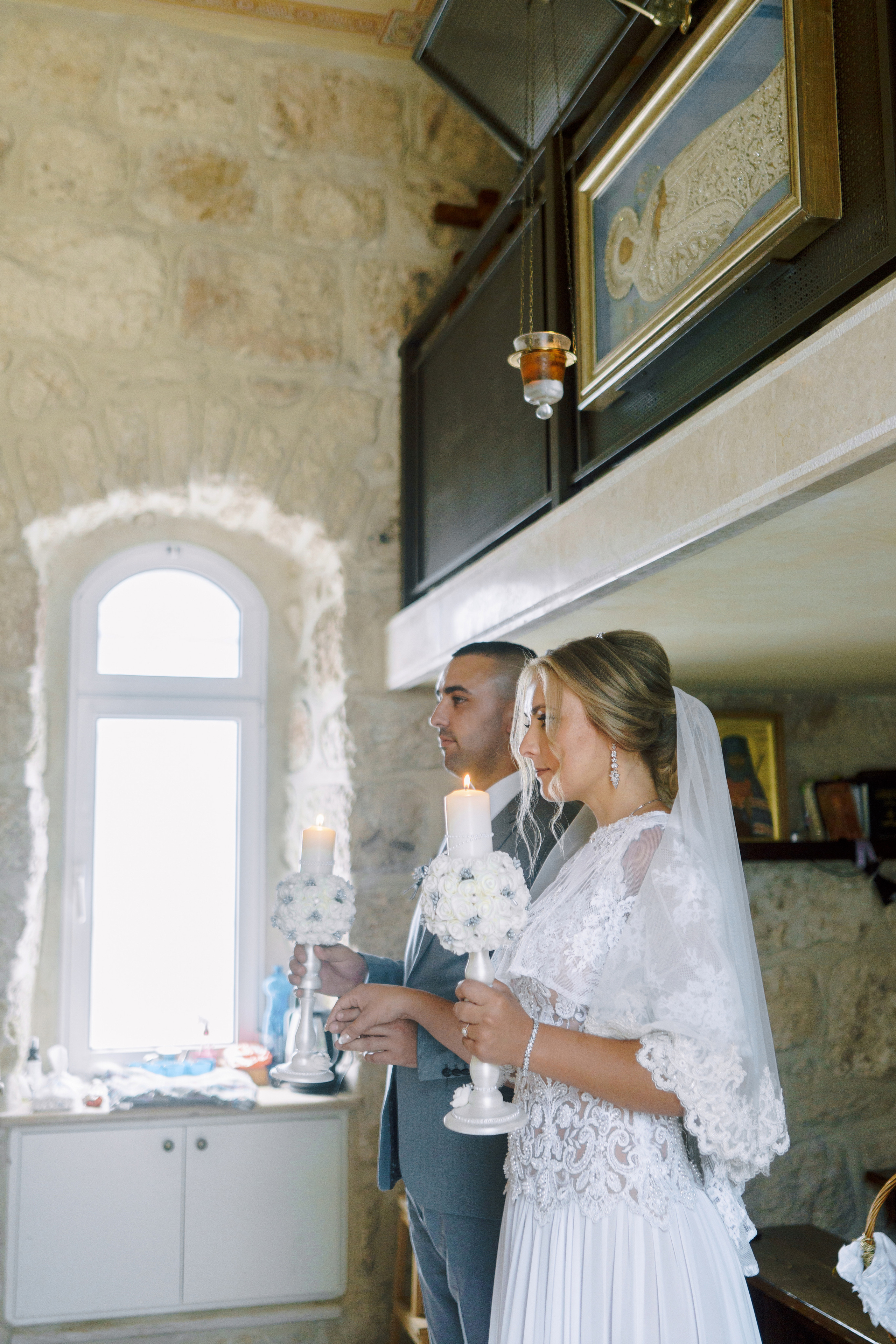 Church wedding of beautiful couple in Israel, Ivan & Kristina. Porto Travel Photographer | Couples & Vacation Photos in Portugal — WePortugal