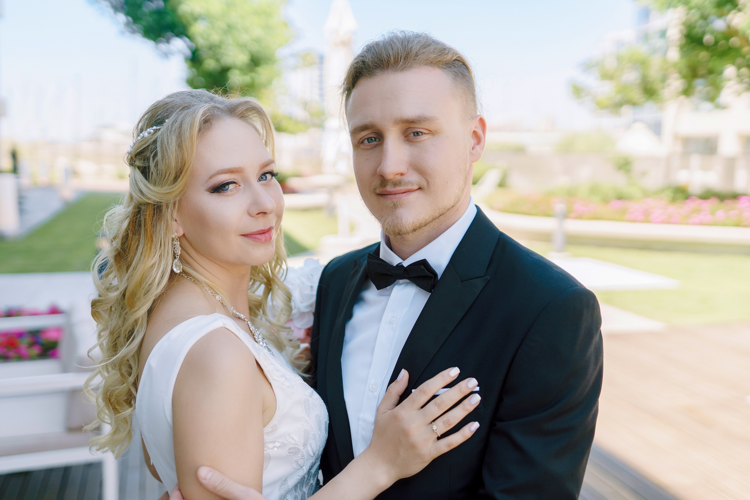Wedding on a yacht in Herzliya, Alexander & Yelena. Porto Travel Photographer | Couples & Vacation Photos in Portugal — WePortugal