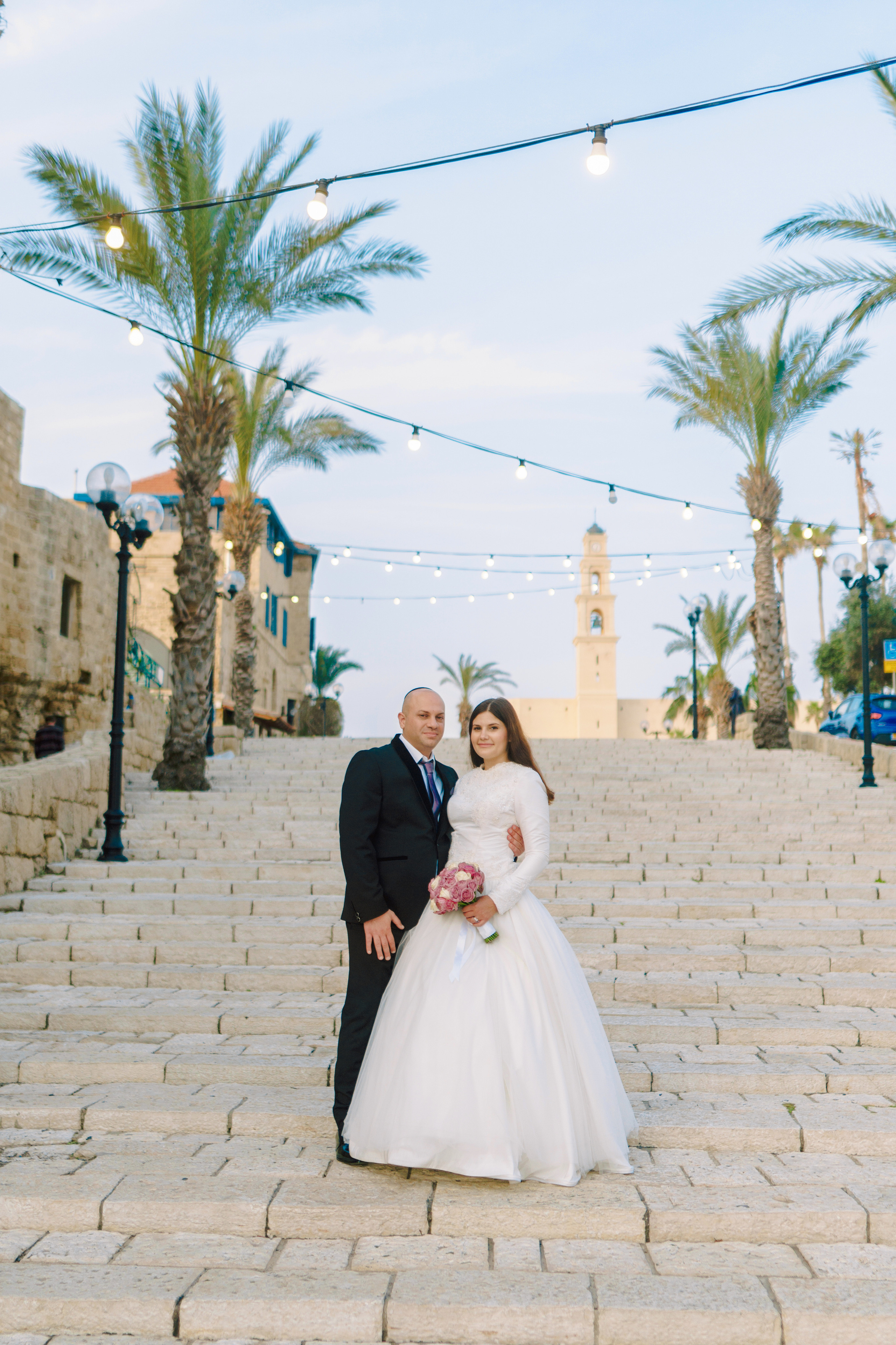 Wedding walk in Jaffa, Hana & Hen. Porto Travel Photographer | Couples & Vacation Photos in Portugal — WePortugal