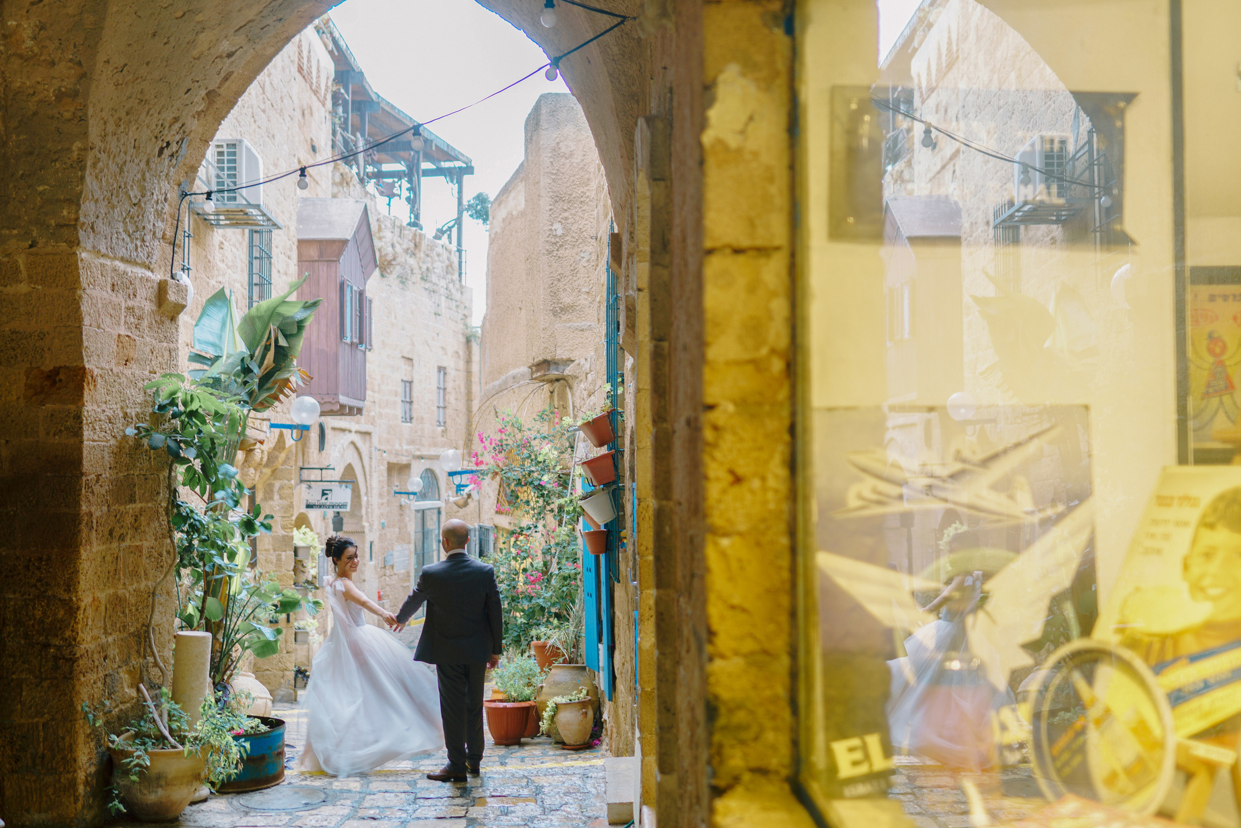 Сharming wedding in Jaffa, Ruslan & Yulia. Porto Travel Photographer | Couples & Vacation Photos in Portugal — WePortugal