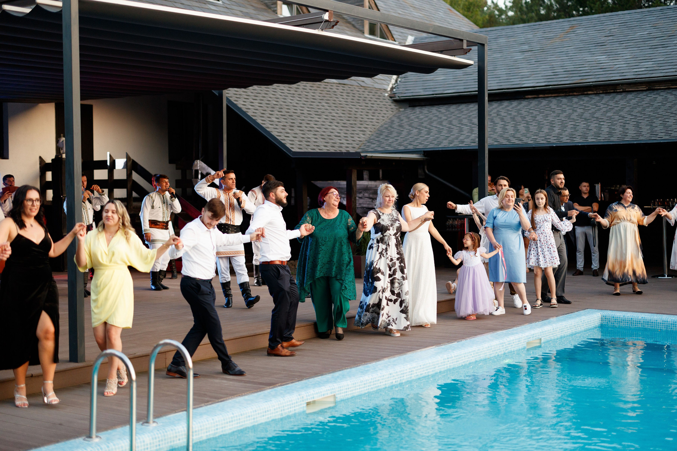Serghei & Aurelia | O Nuntă Plină de Bucurie și Naturalețe. Scarlat Photography