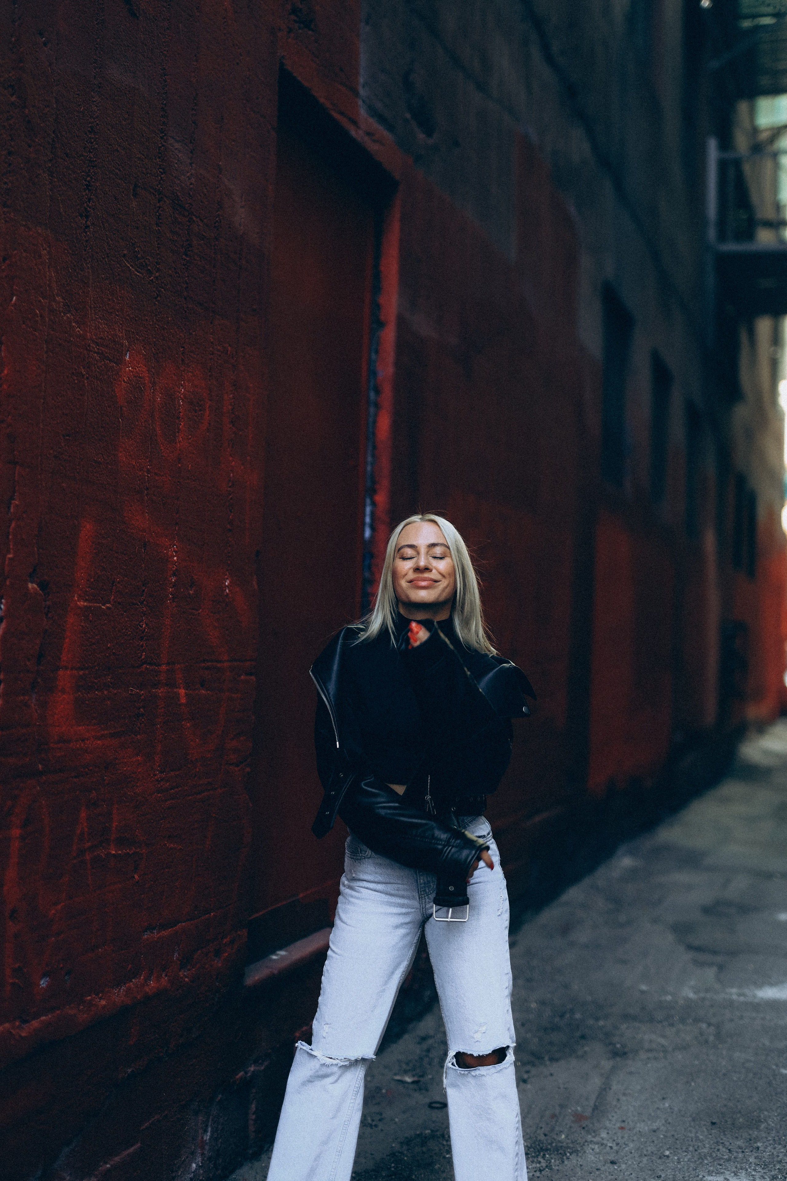 KRISTINA. TETIANA UDOVYCHENKO STREET & PORTRAIT PHOTOGRAPHER