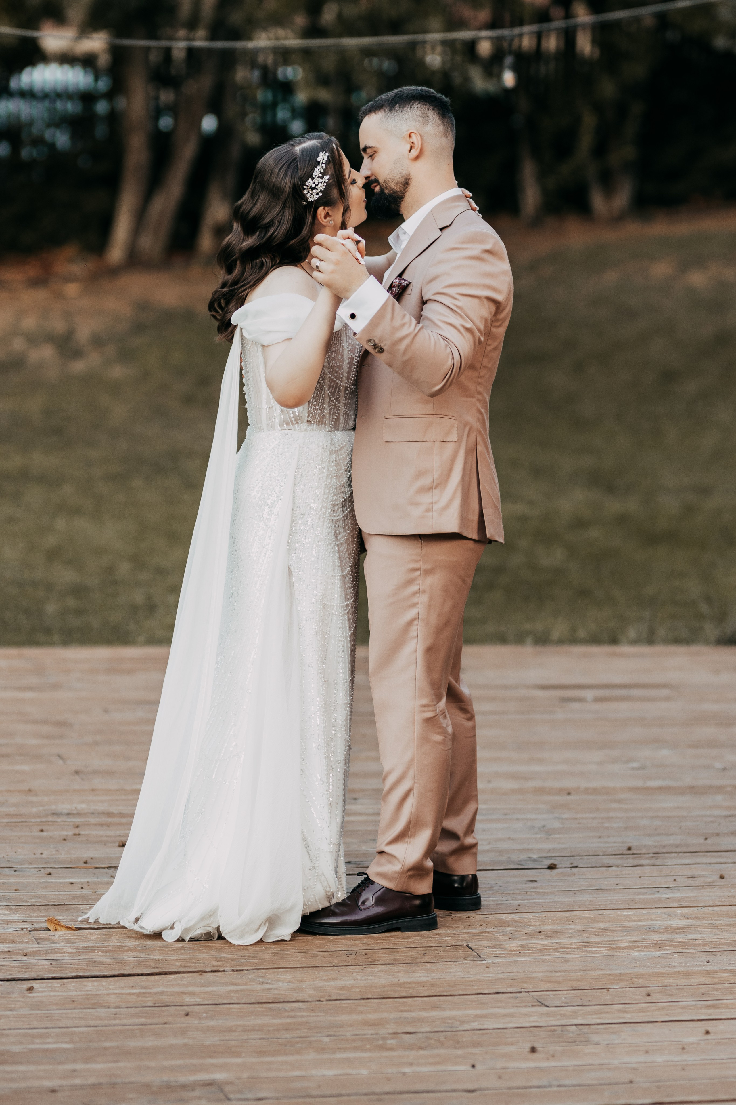 Mihai & Iasmina. Lucian Dedeu — Fotograf de nuntă și eveniment