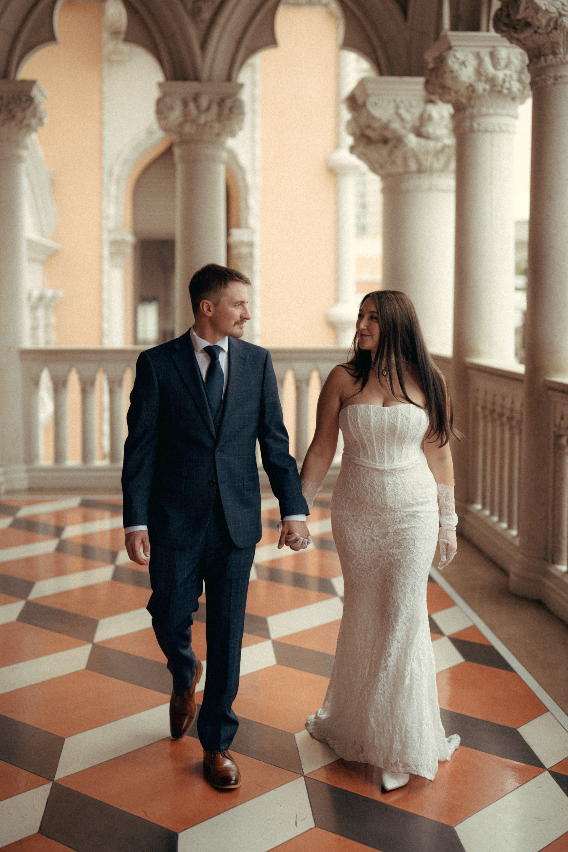 Madeline&Jack. Wedding & elopement photographer Viktoriya Kravtsov. Las Vegas