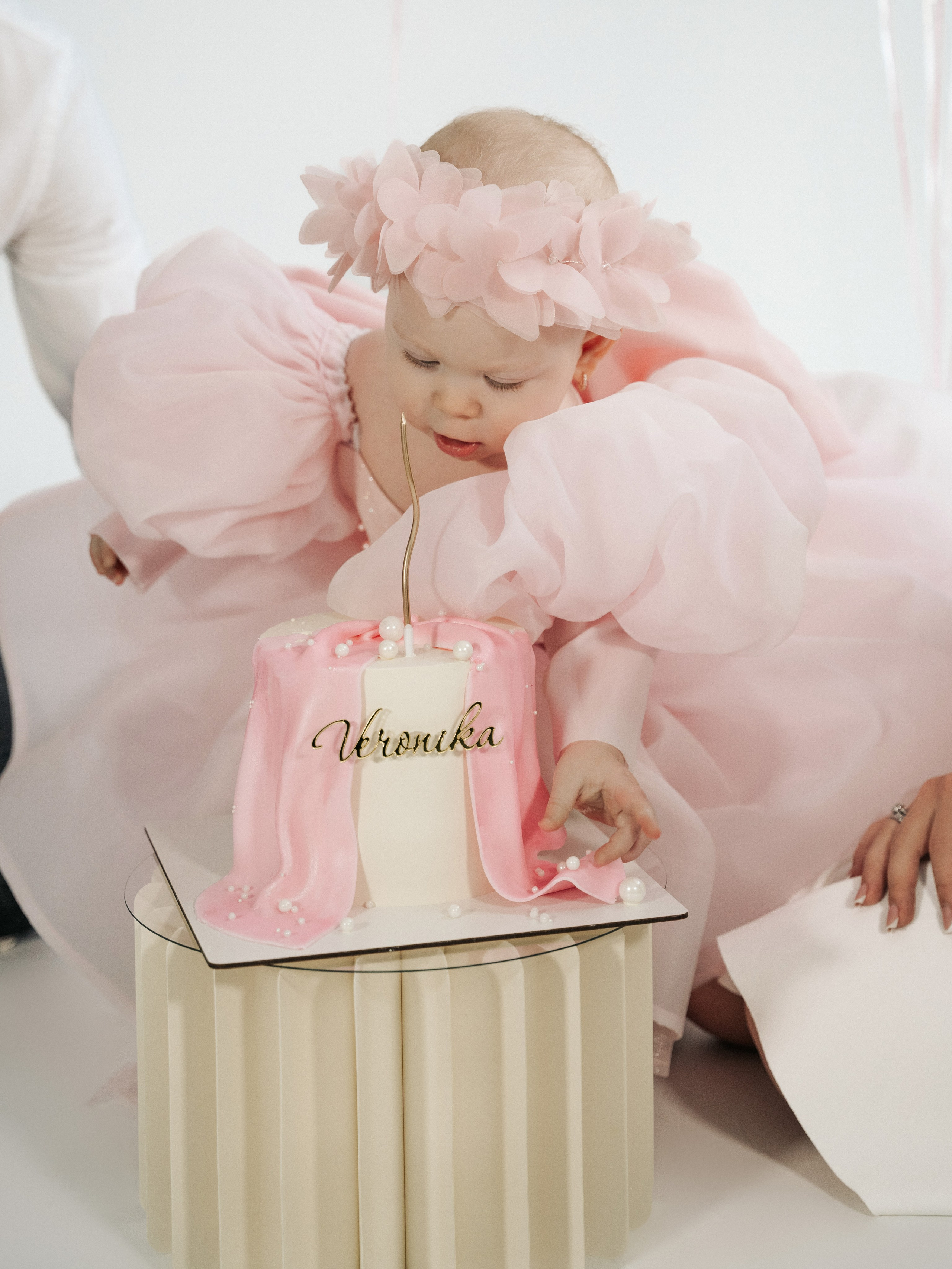 First birthday photoshoot Veronika