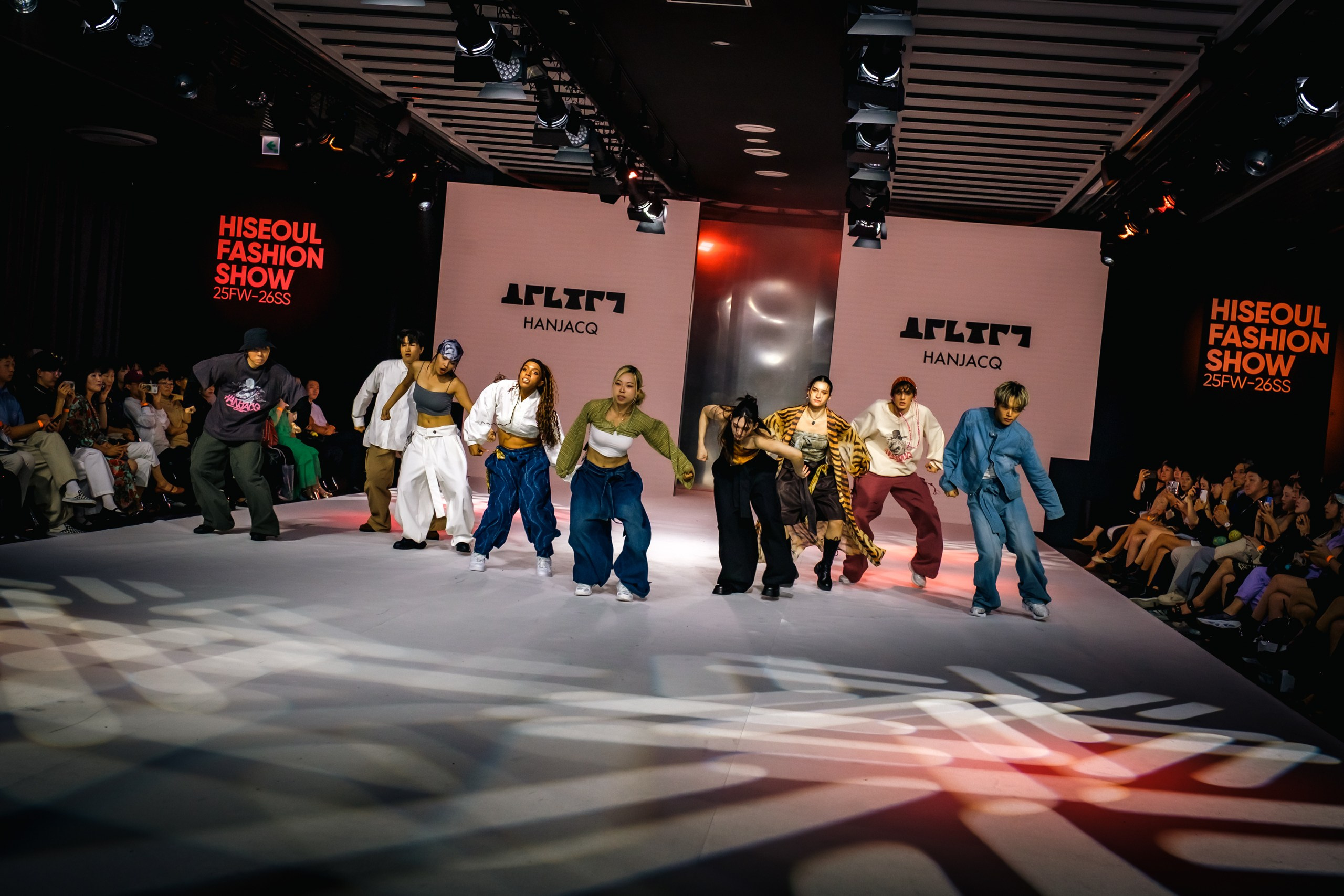 HISEOUL FASHION SHOW 25FW-26SS: HANJACQ. Photographer in Seoul Dobrokvashina Natalya