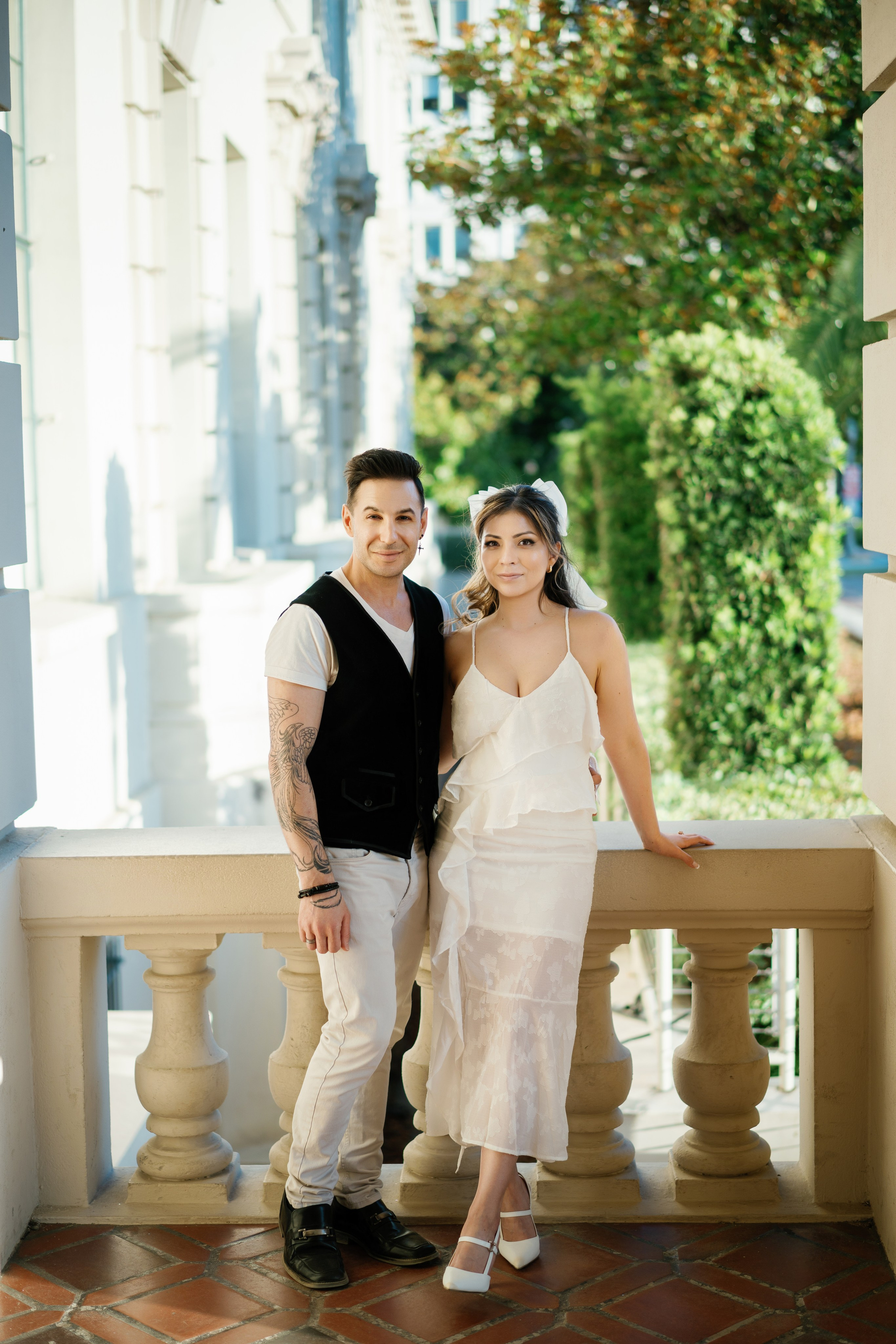 Pasadena City Hall Engagement Photoshoot, California. Wedding Photography & Videography Team in California, Los Angeles, San Francisco, San Diego and Travel