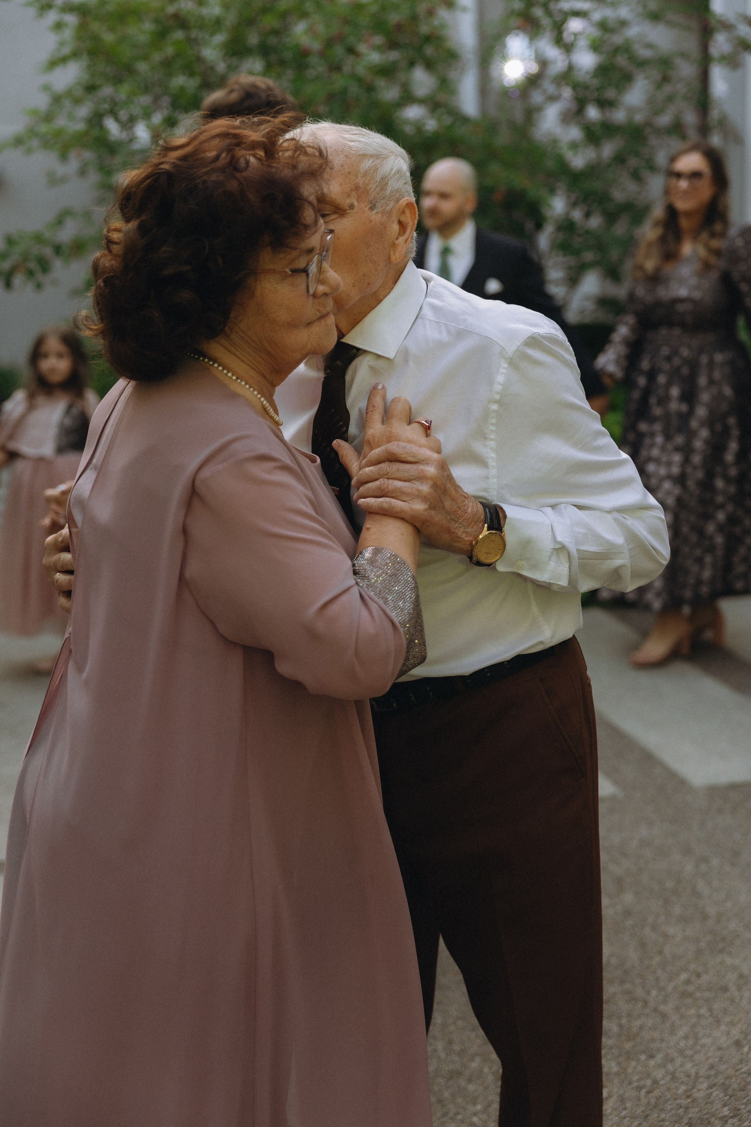 Paulina ir Deivydas | vestuvės Vynvytyje | Kaunas 2025. Vestuvių ir šeimų fotografė Lena Bondarenko / belove photo