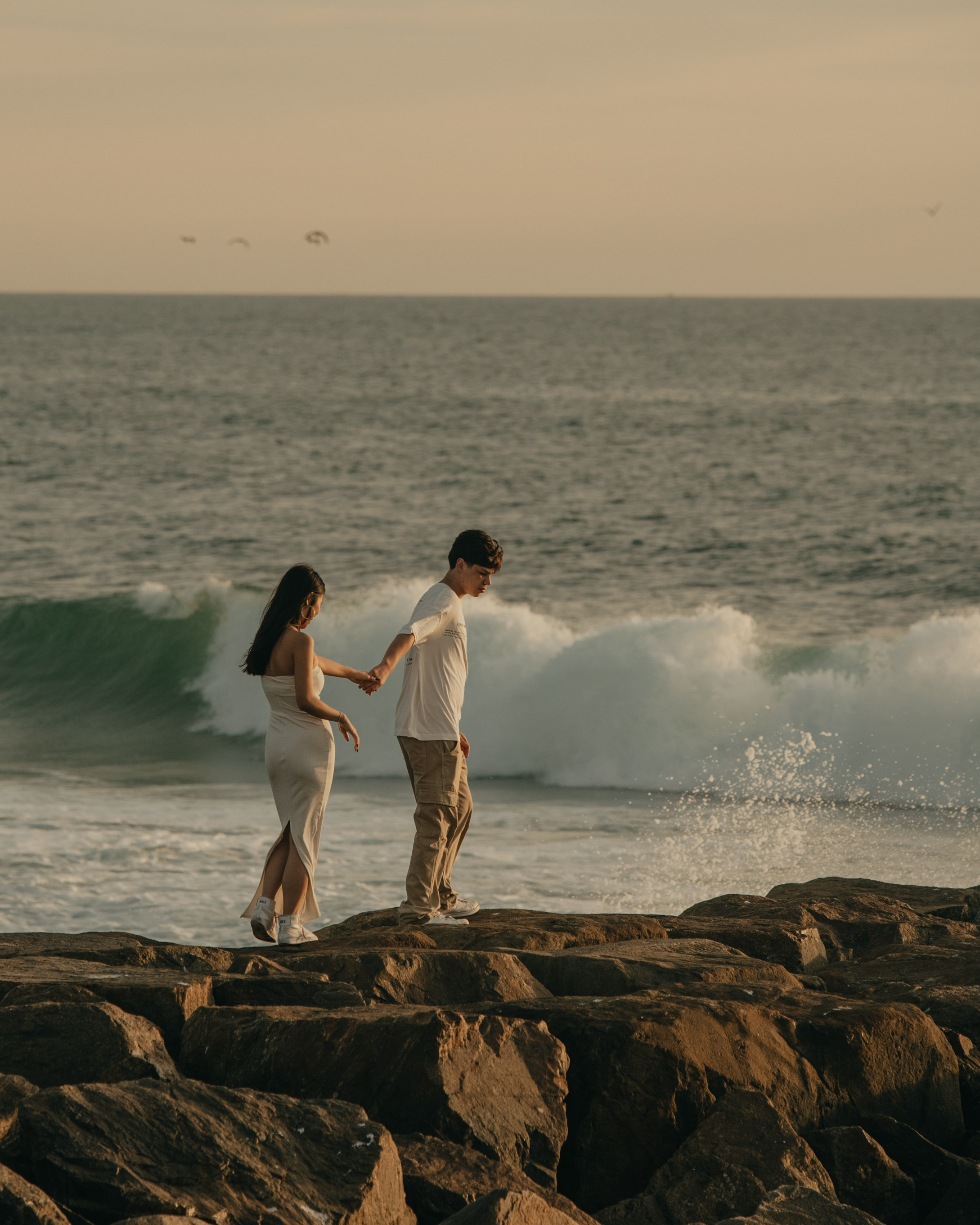 HELENA and PEDRO. Espinho. Anastasiia Antoniuk portrait, family and couple photographer, Portugal