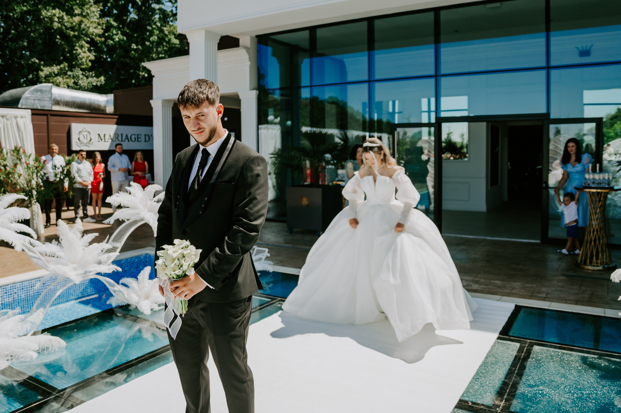 Bianca & Iulian. Sebastian Purusniuc Fotograf - Iasi