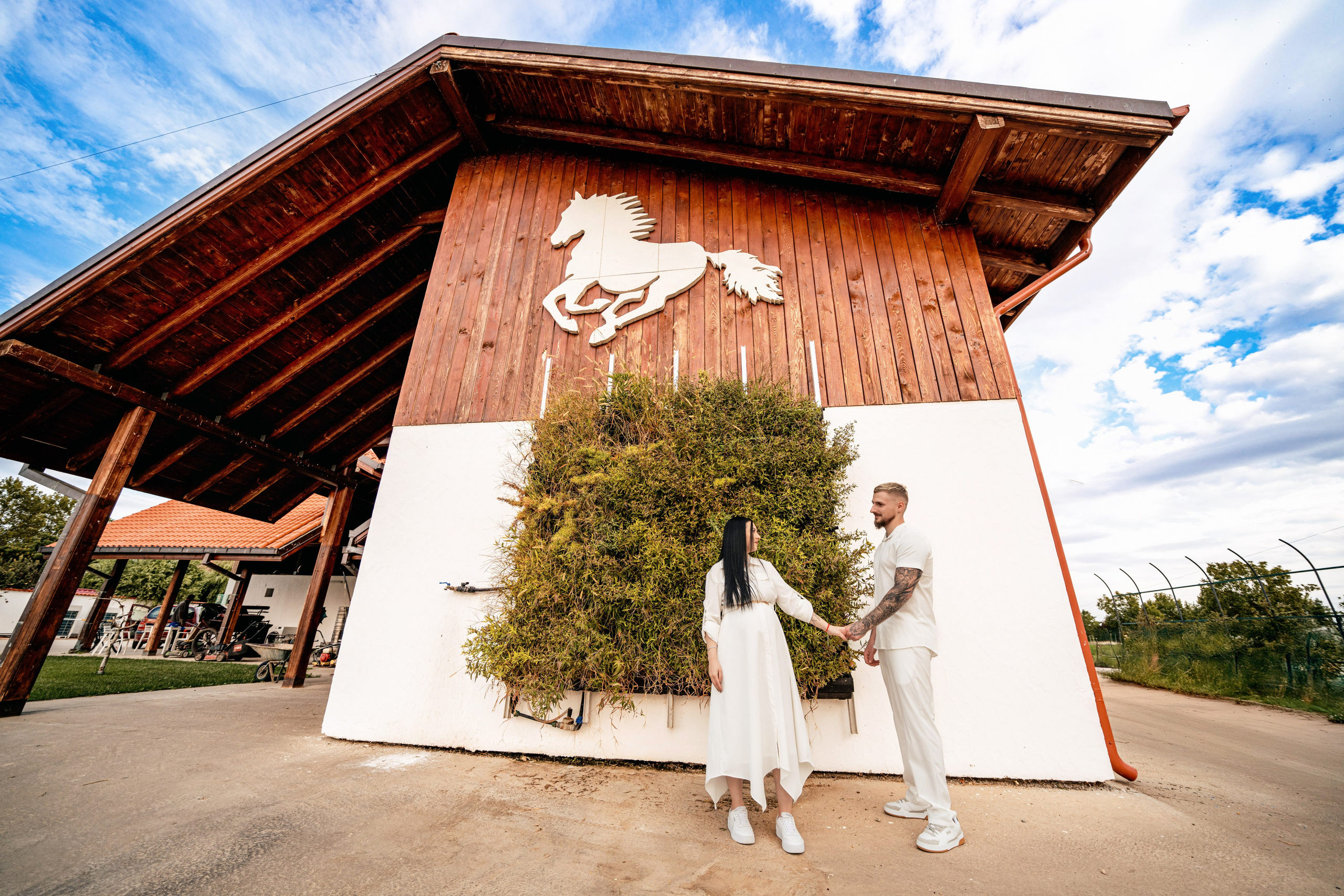 Mariana & Alex. Acasă