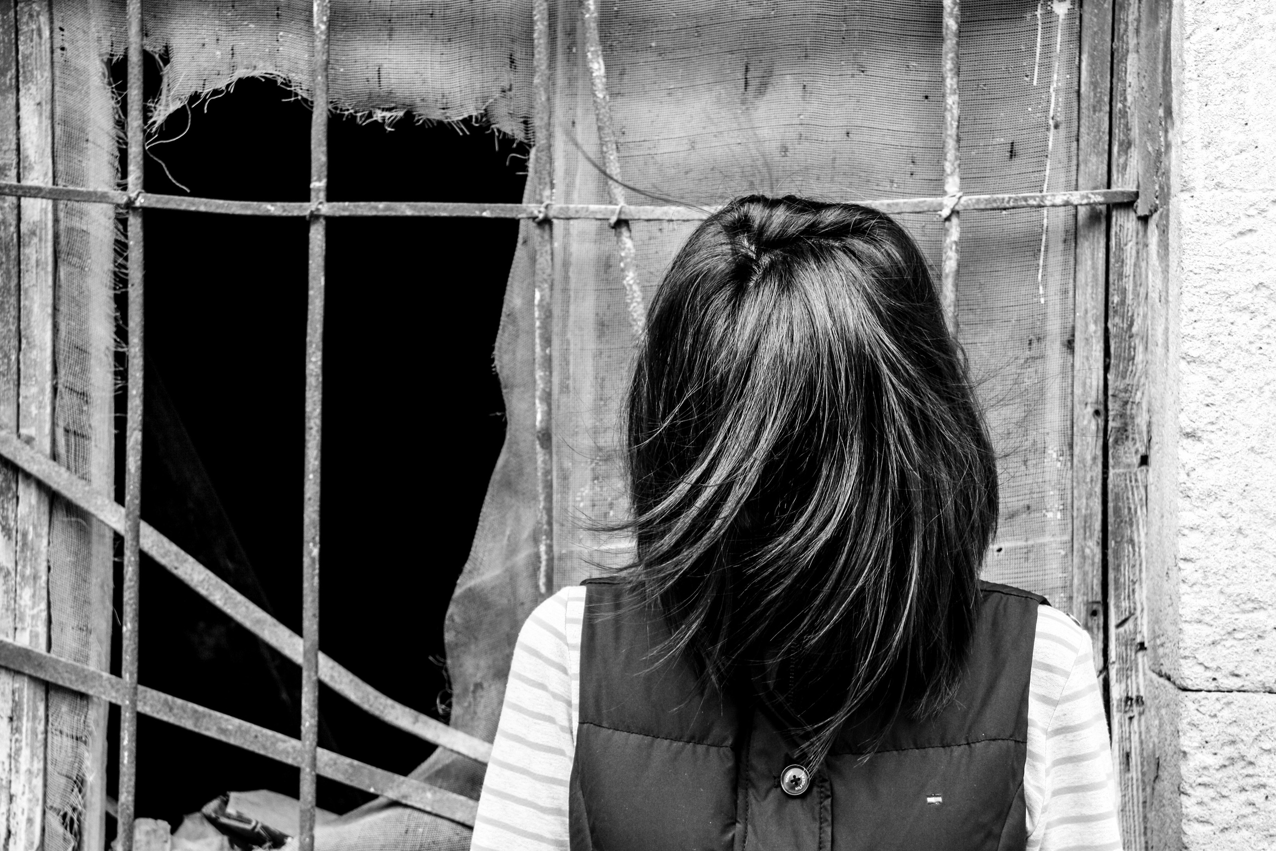 Singles. Vladislav Makarov. Portrait & Street style photographer in Baku