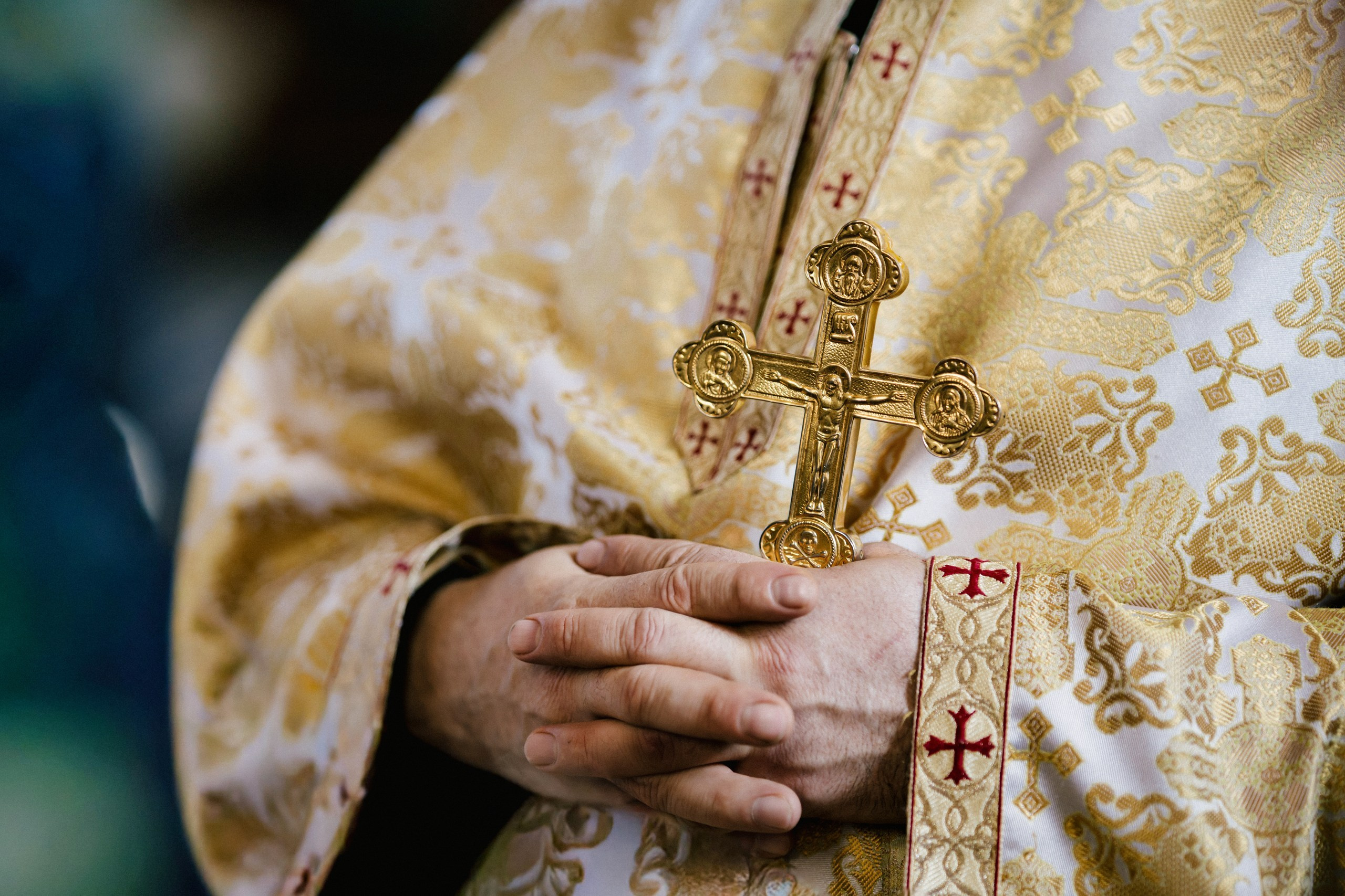 botez Luca Nectarie 22 februarie 2026 fotograf profesionist	•	fotograf botez Botoșani Luca Nectarie biserică	•	părinți Răzvan și Ramona botez copil emoții familie	•	nași Marin și Rodica botez copil fotografie profesională	•	detalii botez lumânare cristelniță biserică România	•	copil Luca Nectarie în brațe la botez moment emoționant	•	familie fericită la botez copil fotograf Alin Chirilă	•	fotografie botez naturală lumină caldă biserică	•	portret copil botez Luca Nectarie fotograf profesionist	•	momente autentice botez România familie și nași	•	slujbă botez copil imagini emoționante biserică	•	fotograf botez Iași și Botoșani Alin Chirilă - nunta--fotograf-profesionist-botosani  - fotografie-nunta-romantica - imagini-nunta-in-natura-alin-chirila-fotograf  - fotografii-cuplu-indragostit-nunta-botosani  - sedinta-foto-miri-andrei-iustina-alinofotostudio  - amintiri-din-nunta-realizate-de-fotograf-profesionist  - povestea-nuntii-andrei-si-iustina-in-imagini-alinofotostudio-fotograf evenimente- evenimente Botoșani -fotograf Suceava - fotograf Iași- servicii foto. servicii foto Botoșani. servicii foto video Botoșani. otograf-nunta-botosani-fotograf nunta. fotograf evenimente. fotograf nunta Botoșani. Alin chirila. Alin chirila fotograf. Alinofotostudio.- servicii foto. servicii foto Botoșani. servicii foto video Botoșani. fotograf nunta. fotograf evenimente. fotograf nunta Botoșani. Alin chirila. Alin chirila fotograf. Alinofotostudio.fotograf stare civilă,poze stare civilă,album foto stare civilă,servicii foto suceava,fotograf evenimente suceava,fotograf nuntă suceava,poze cununie civilă,ședință foto stare civilă,sesiune foto suceava,fotograf profesionist suceava,fotograf botosani,stare civila botosani,alinofotostudio,alin chirila fotograf.servicii foto. servicii foto Botoșani. servicii foto video Botoșani. fotograf nunta. fotograf evenimente. fotograf nunta Botoșani. Alin chirila. Alin chirila fotograf. Alinofotostudio.fotograf stare civilă,poze stare civilă,album foto stare civilă,servicii foto suceava,fotograf evenimente suceava,fotograf nuntă suceava,poze cununie civilă,ședință foto stare civilă,sesiune foto suceava,fotograf profesionist suceava,fotograf botosani,stare civila povestitor prin fotografiebotosani,alinofotostudio,alin chirila fotograf,servicii foto. servicii foto Botoșani. servicii foto video Botoșani. fotograf nunta. fotograf evenimente. fotograf nunta Botoșani. Alin chirila. Alin chirila fotograf. Alinofotostudio.fotograf stare civilă,poze stare civilă,album foto stare civilă,servicii foto suceava,fotograf evenimente suceava,fotograf nuntă suceava,poze cununie civilă,ședință foto stare civilă,sesiune foto suceava,fotograf profesionist suceava,fotograf botosani,stare civila botosani,alinofotostudio,alin chirila fotograf,cununie religioasă botoșani,andreea și neculai,capela militară botoșani,foto conacul zăicești,fotograf nuntă botoșani,fotograf cununie religioasă,foto evenimente botoșani,poze cununie capela militară,ședință foto zăicești,fotograf profesionist botoșaniMire și mireasă – Sergiu & Liliana – ziua nunții, 2024  - Emoții în ziua nunții – Sergiu și Liliana  - Dansul mirilor – fotografie artistică nuntă 2024  - Sedinta foto romantică în natură – Sergiu & Liliana  - Rochia de mireasă și detalii de nuntă elegan-Album de cununie civilă Florin și Anda – Fotografii profesionale realizate de Alin Chirilă în Botoșani -fotograf prin fotografie-Ședință foto Trash the Dress pe muntele Rarău cu Iulian și Iuliana – fotografie de cuplu, natură montană, emoție autentică surprinsă de Alin Chirilă, povestitor prin fotografie.- "Iulian și Iuliana pe crestele Rarăului – fotografie Trash the Dress în natură"  - "Cuplu îmbrățișat la apus pe muntele Rarău – ședință foto după nuntă"  - "Rochie de mireasă în vânt pe munte – Trash the Dress Rarău-1. Iulian și Iuliana pe muntele Rarău – ședință foto Trash the Dress în natură, cu peisaj montan spectaculos  2. Cuplu în îmbrățișare pe Rarău – emoție autentică surprinsă după nuntă  3. Rochie de mireasă în bătaia vântului – fotografie artistică Trash the Dress în munți  4. Mire și mireasă privind spre orizont – dragoste și libertate pe muntele Rarău  5. Iuliana zâmbind în rochia de mireasă – portret în natură, Trash the Dress  6. Iulian ținându-și mireasa de mână – ședință foto romantică pe munte  7. Detaliu cu rochia pe stâncă – estetică naturală Trash the Dress Rarău  8. Cuplu în mers pe poteca Rarăului – fotografie simbolică de după nuntă  9. Apus de soare pe Rarău în spatele mirilor – imagine de poveste Trash the Dress  10. Iulian și Iuliana râzând împreună – momente autentice surprinse de Alin Chirilă, povestitor prin fotografie-fotograf-nunta-cerbu-botosan trash-the-dress-botosani Alin Chirilă Fotograf – fotograf de nuntă Botoșani-fotograf nuntă Botoșani-fotograf nuntă Cerbu Botoșani-fotograf profesionist nuntă Botoșani-fotografie de nuntă Botoșani-fotograf evenimente Botoșani-fotograf nuntă Moldova-fotograf trash the dress Botoșani	- fotograf pregătirea mirilor Botoșani	-fotograf ceremonie religioasă nuntă-fotograf petrecere nuntă Botoșani- fotograf nuntă Botoșani pregătirea mirelui- pregătirea mirelui fotografie nuntă Cerbu Botoșani-fotograf nuntă Botoșani pregătirea miresei -mireasă pregătiri nuntă Cerbu Botoșani-fotograf nuntă Botoșani nașii mirilor-ceremonie religioasă nuntă Cerbu Botoșani-fotograf nuntă Botoșani ceremonie religioasă biserică-petrecere nuntă Cerbu Botoșani invitați dans-fotograf nuntă Botoșani petrecere restaurant-ședință foto trash the dress-fotograf trash the dress Botoșani ședință foto după nuntă-Fotograf nuntă Botoșani – galerie foto reală de la evenimente stare civilă Sebi și Claudia Copălău	•	cununie civilă Primăria Copălău Botoșani	•	miri emoționați la starea civilă	•	semnarea actelor cununie civilă	•	fotografii naturale stare civilă Botoșani	•	familie și prieteni la cununie civilă	•	cadre emoționale cununie civilă	•	fotograf profesionist Botoșani eveniment stare civilă Sebi și Claudia la Primăria Copălău Botoșani fotograf evenimente	•	fotograf cununie civilă Copălău Botoșani cadre naturale și emoționale	•	fotograf profesionist Botoșani stare civilă Sebi și Claudia	•	momente autentice cununie civilă Copălău fotograf Alin Chirilă	•	fotografii emoționale stare civilă în județul Botoșani