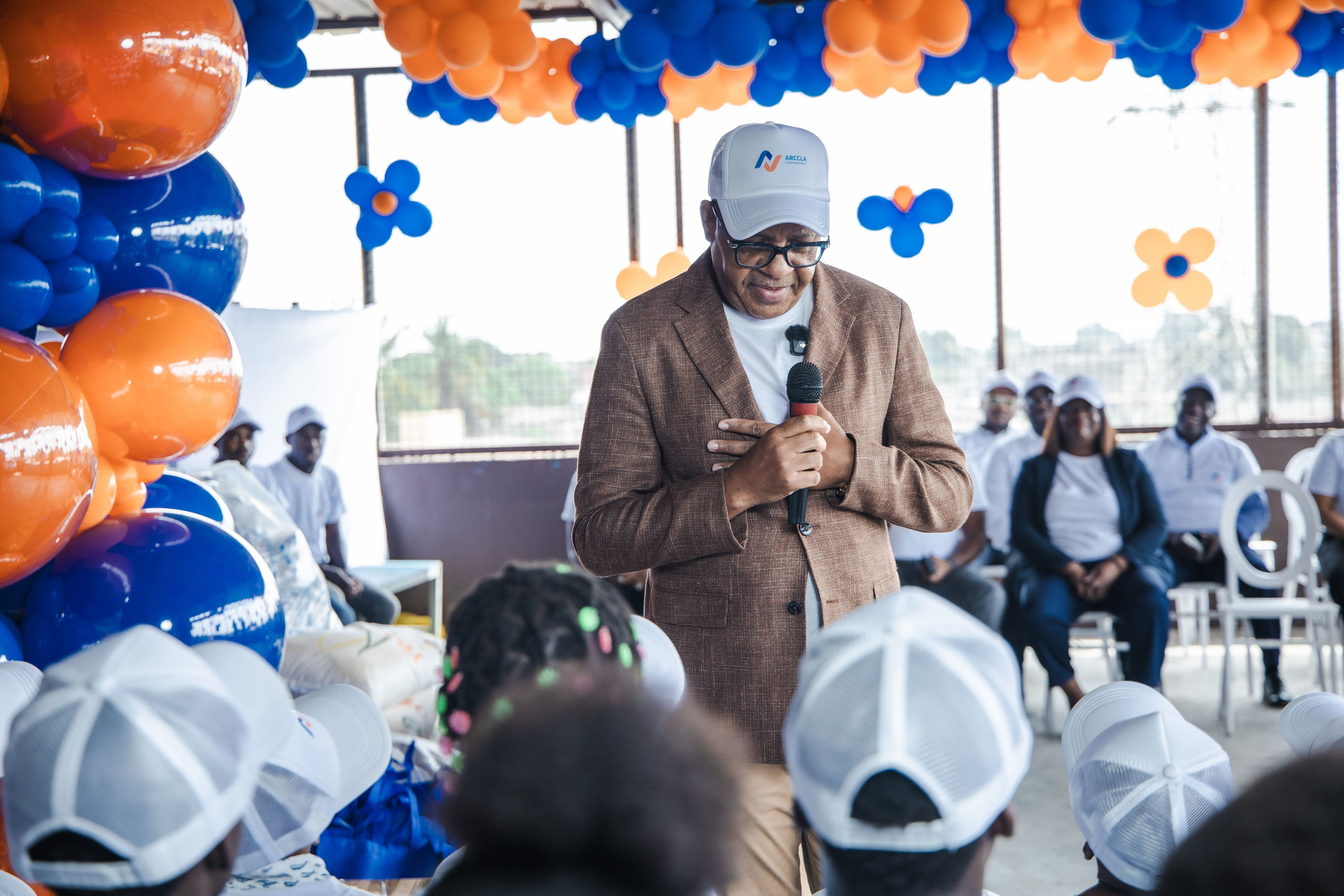 ARCLLA 5 ANOS — ENTREGA DE DONATIVOS