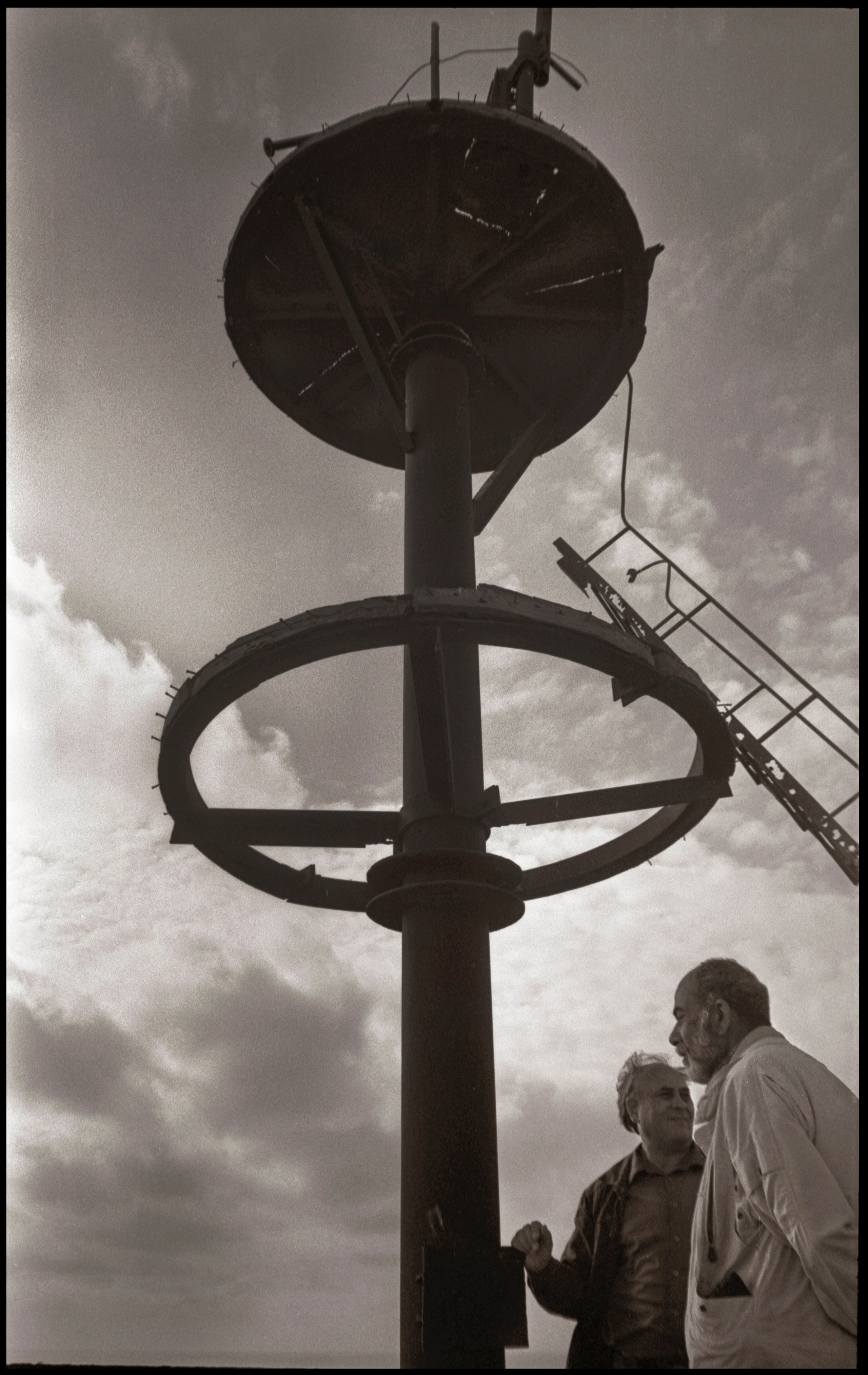 Rasim Babayev, artsit and Victor Kvachidze, historian. Bendavan, 1998