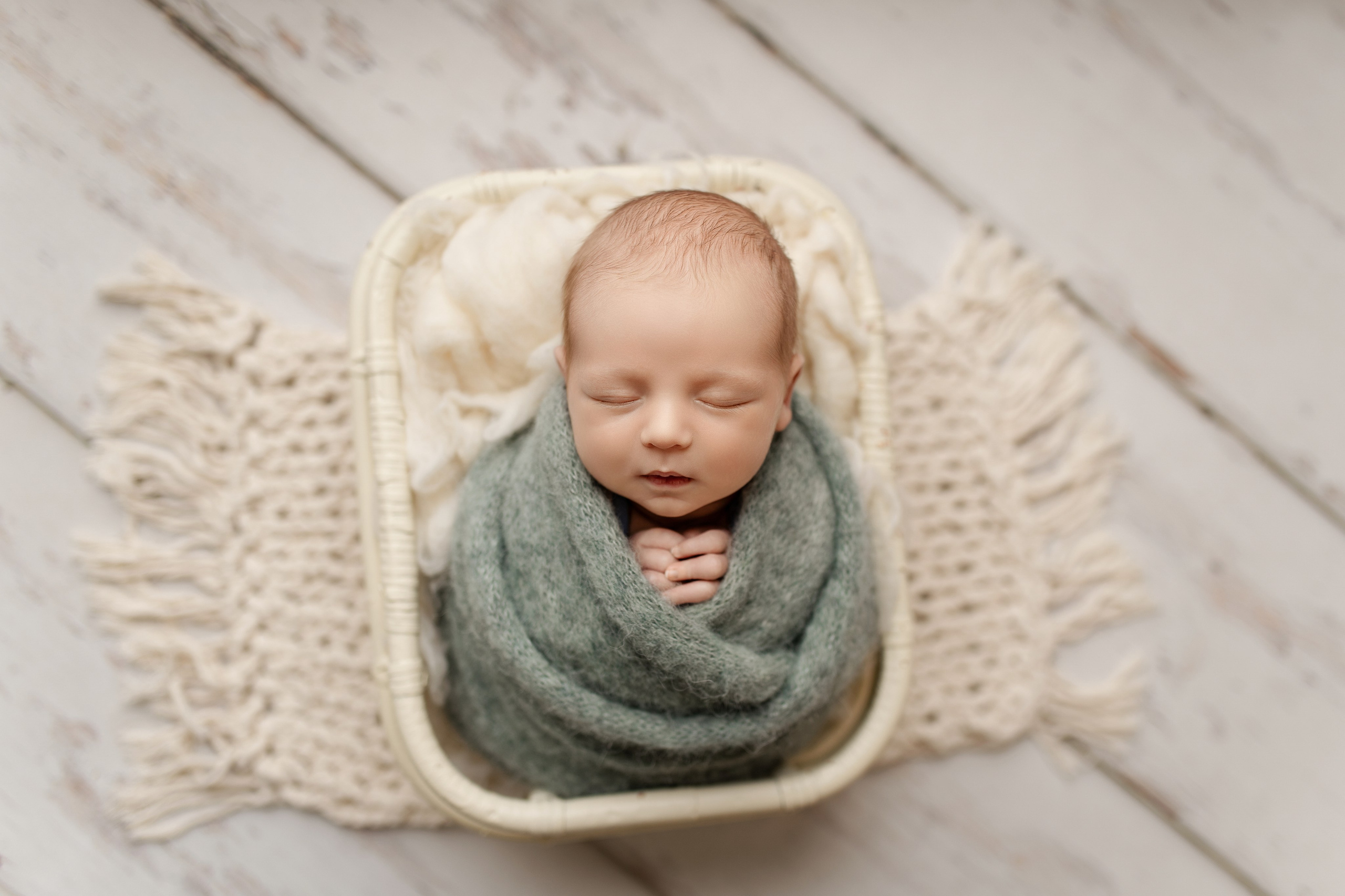 Esu Aleksandra naujagimių ir kudikių fotografė iš Vilniaus