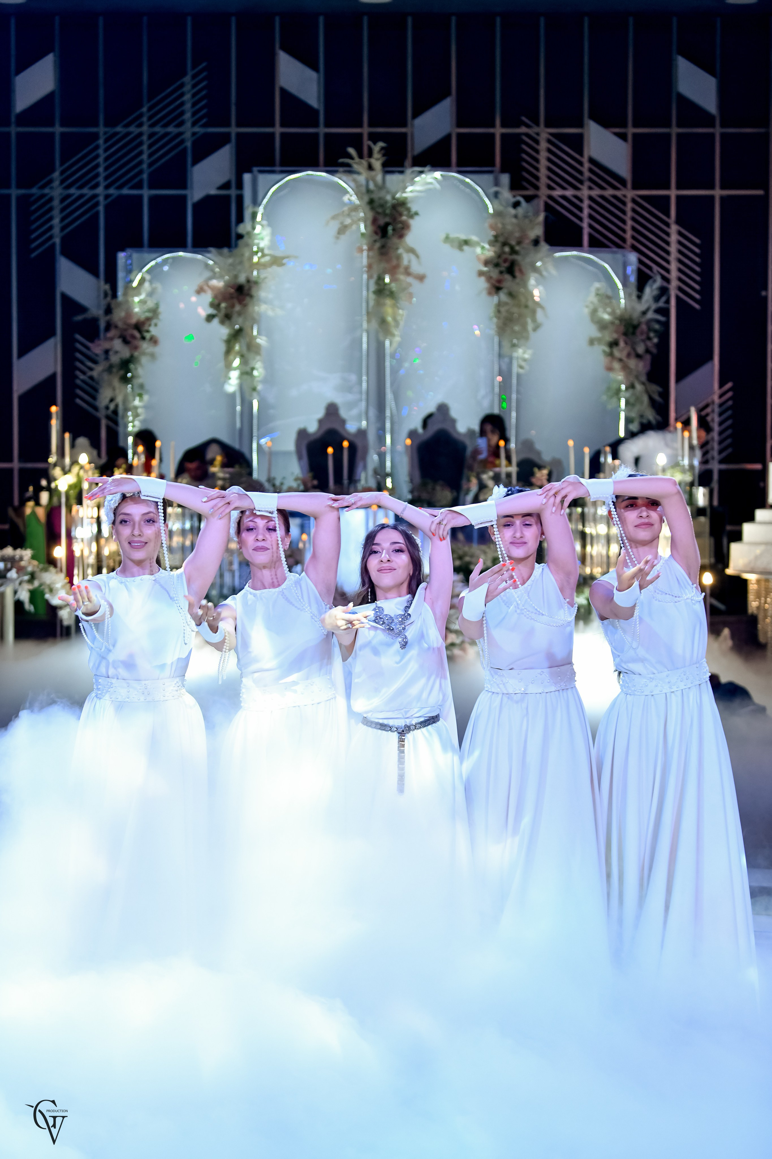 Wedding In Armenia. Wedding photos and video shooting in Armenia and all over the world!!! Photographer in Yerevan