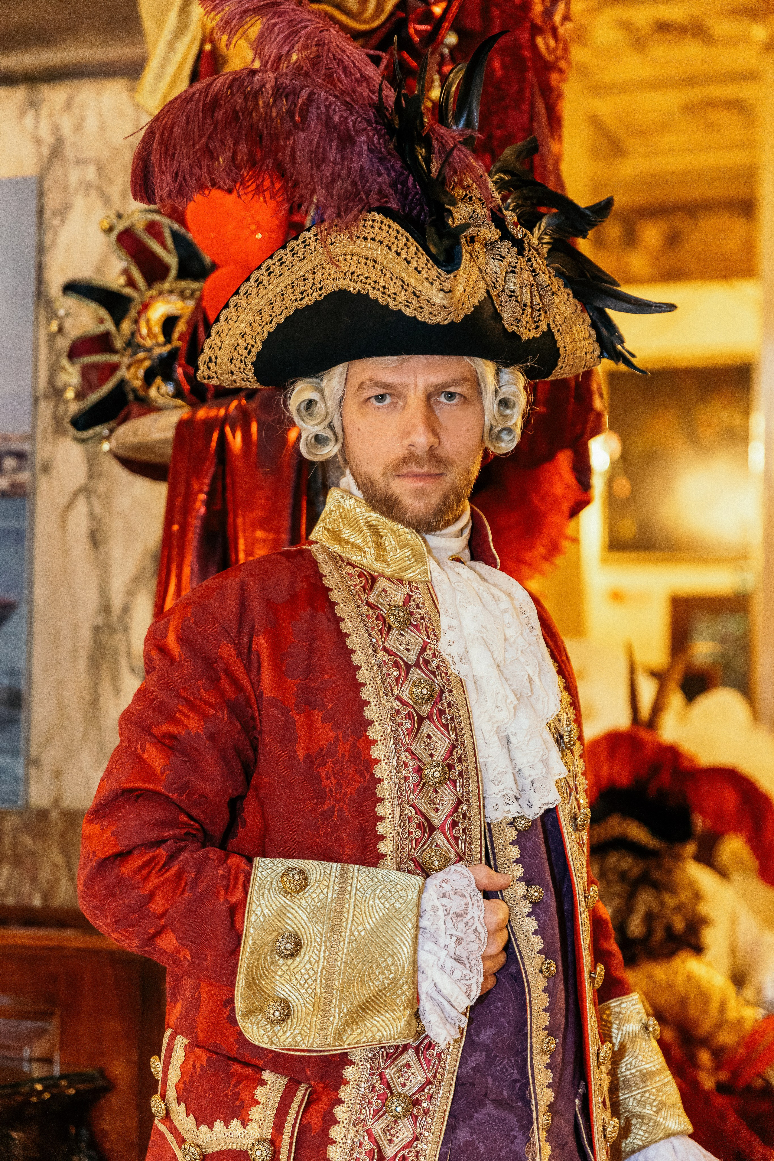 Aleksandr & Ekaterina in venetian carnival