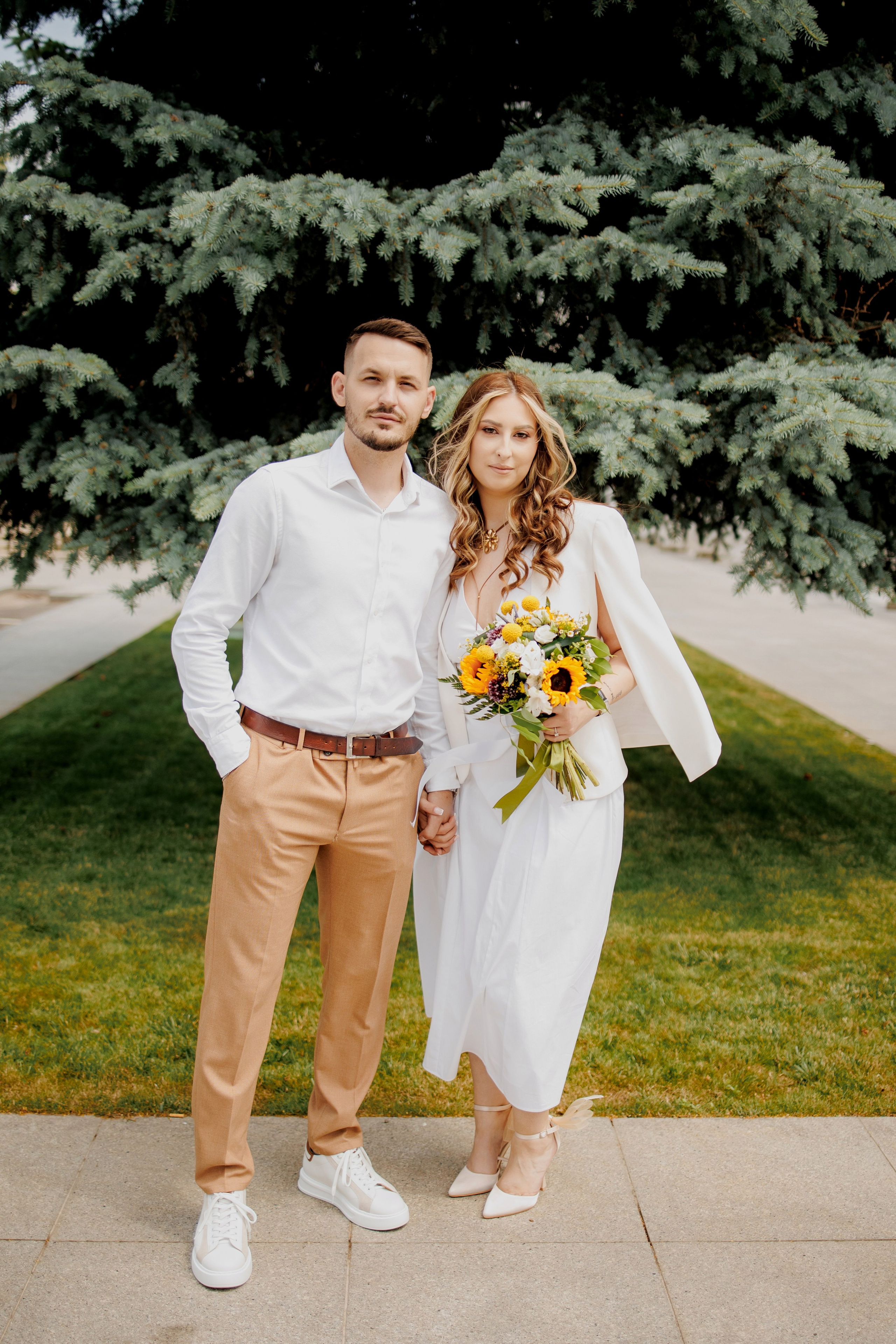 Alexandra & Stefan. Wedding Photographer, based in Iasi, Romania, but will travel all over the globe to make sure you look amazing in all your wedding photos