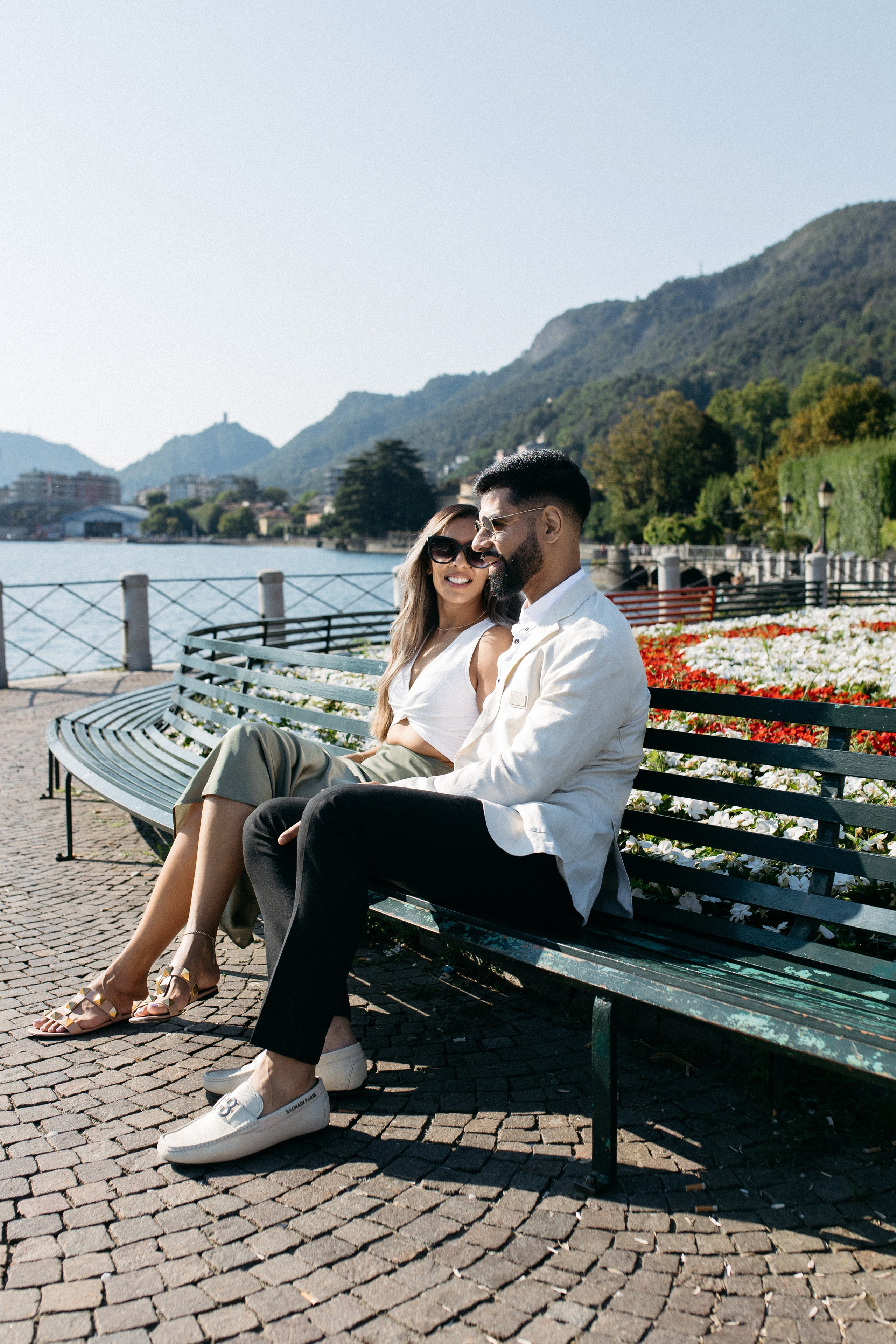 She said yes 💍. Wedding photographer in Italy