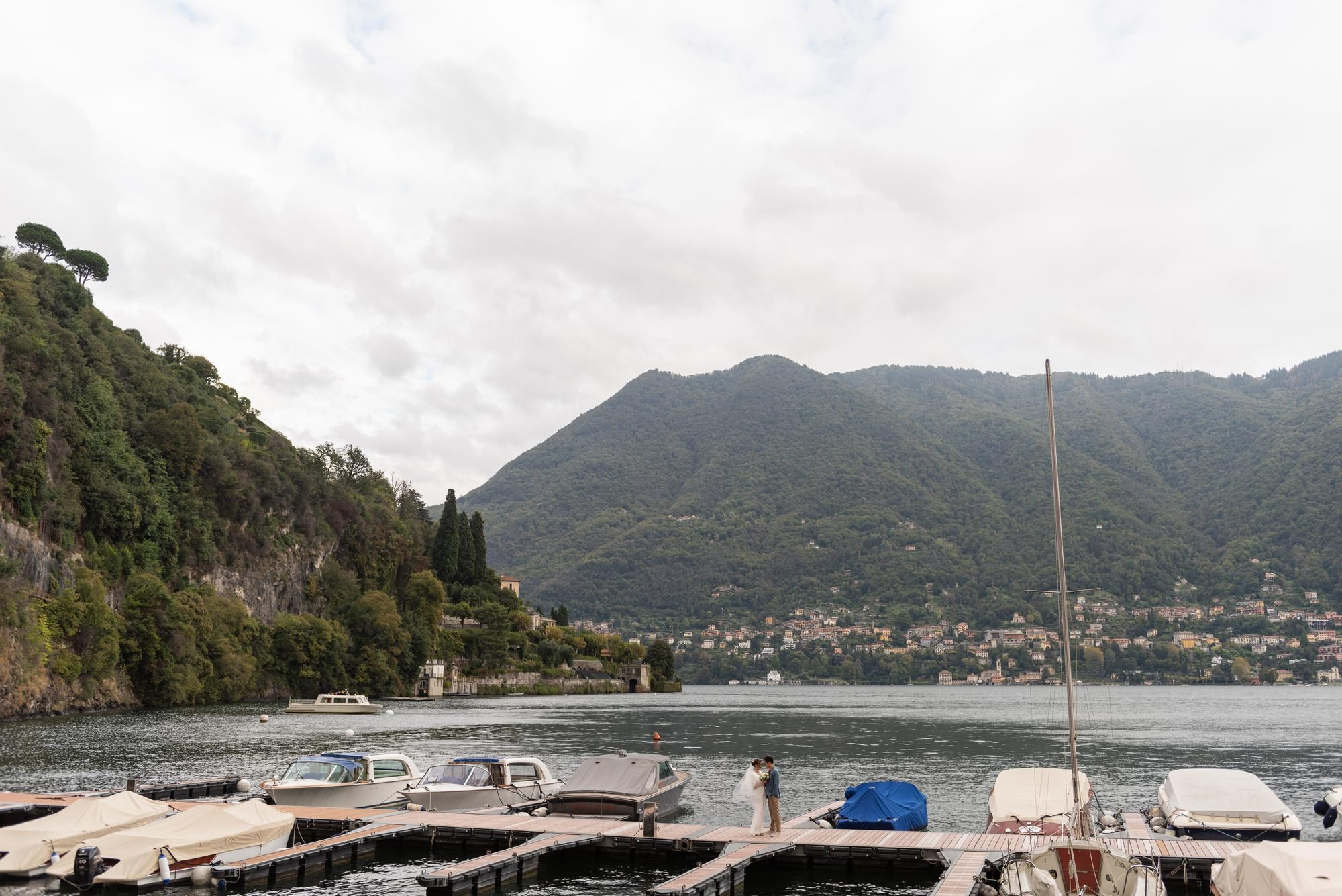 Wedding Photoshoot at Villa D'Este. Lake Como Wedding Photographer | Elegant & Timeless Photography in Italy