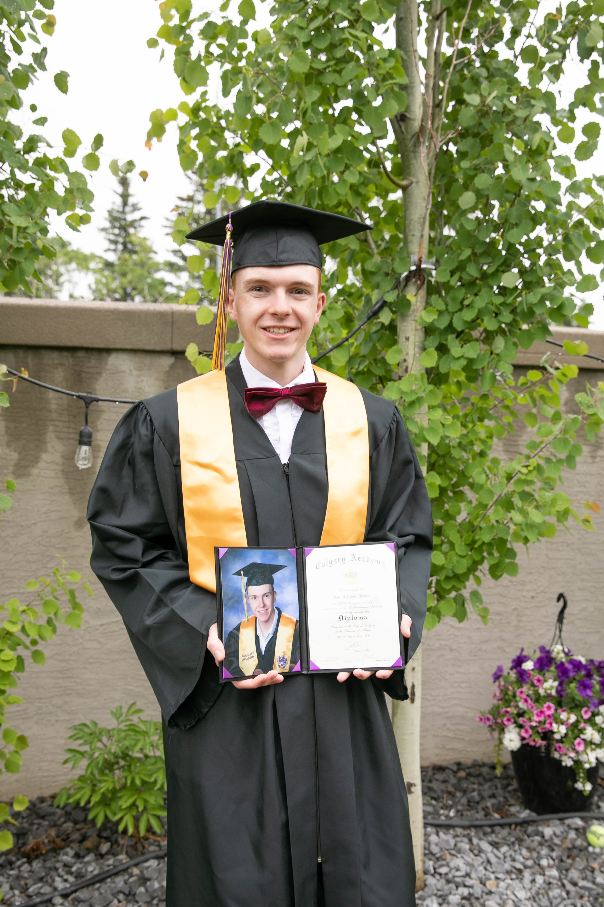 Graduation Party — Highschool. Fotografía accesible en Calgary