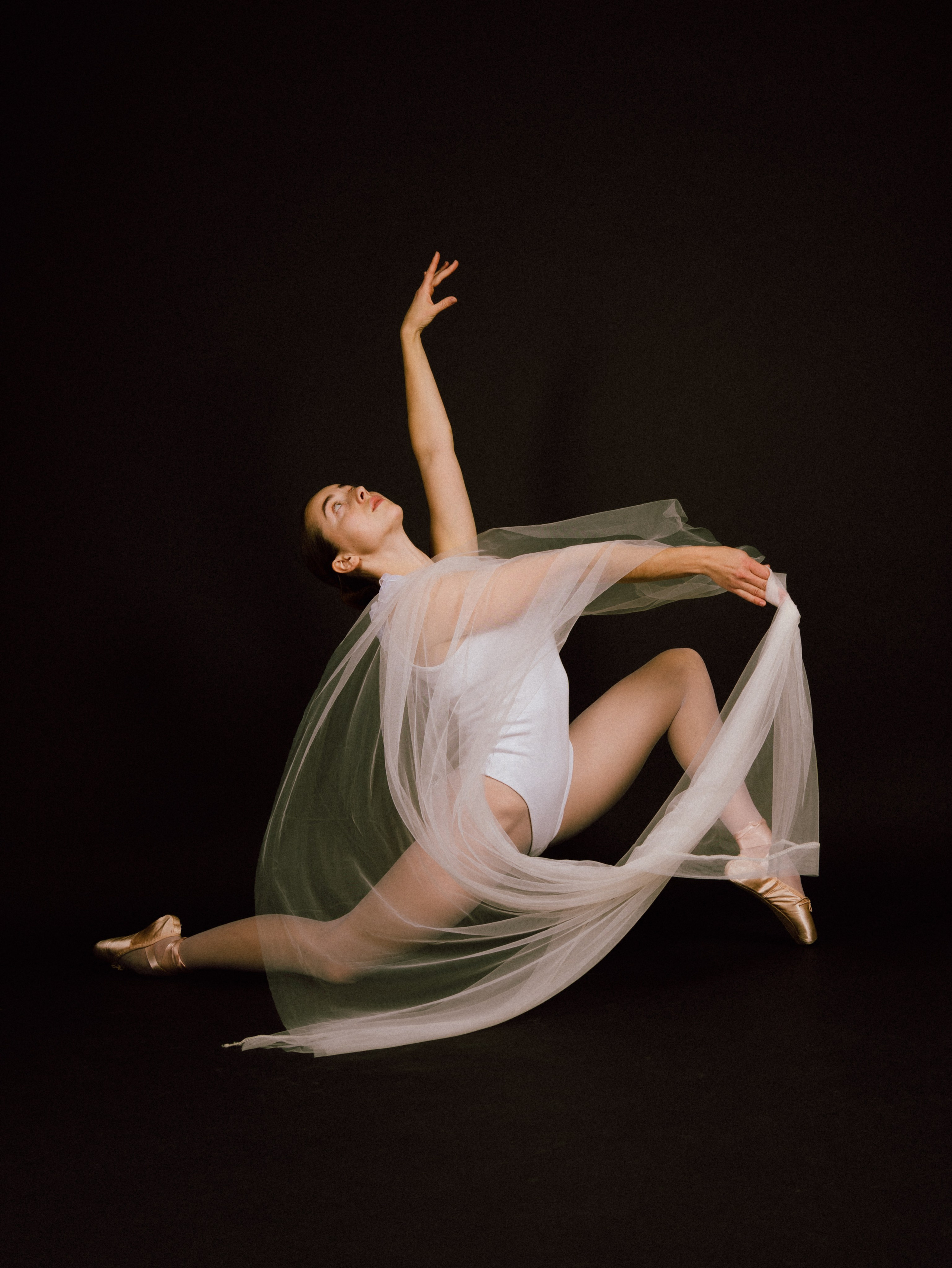 Flow. Alina Romanova | Creative & Fashion Photographer Hamburg
