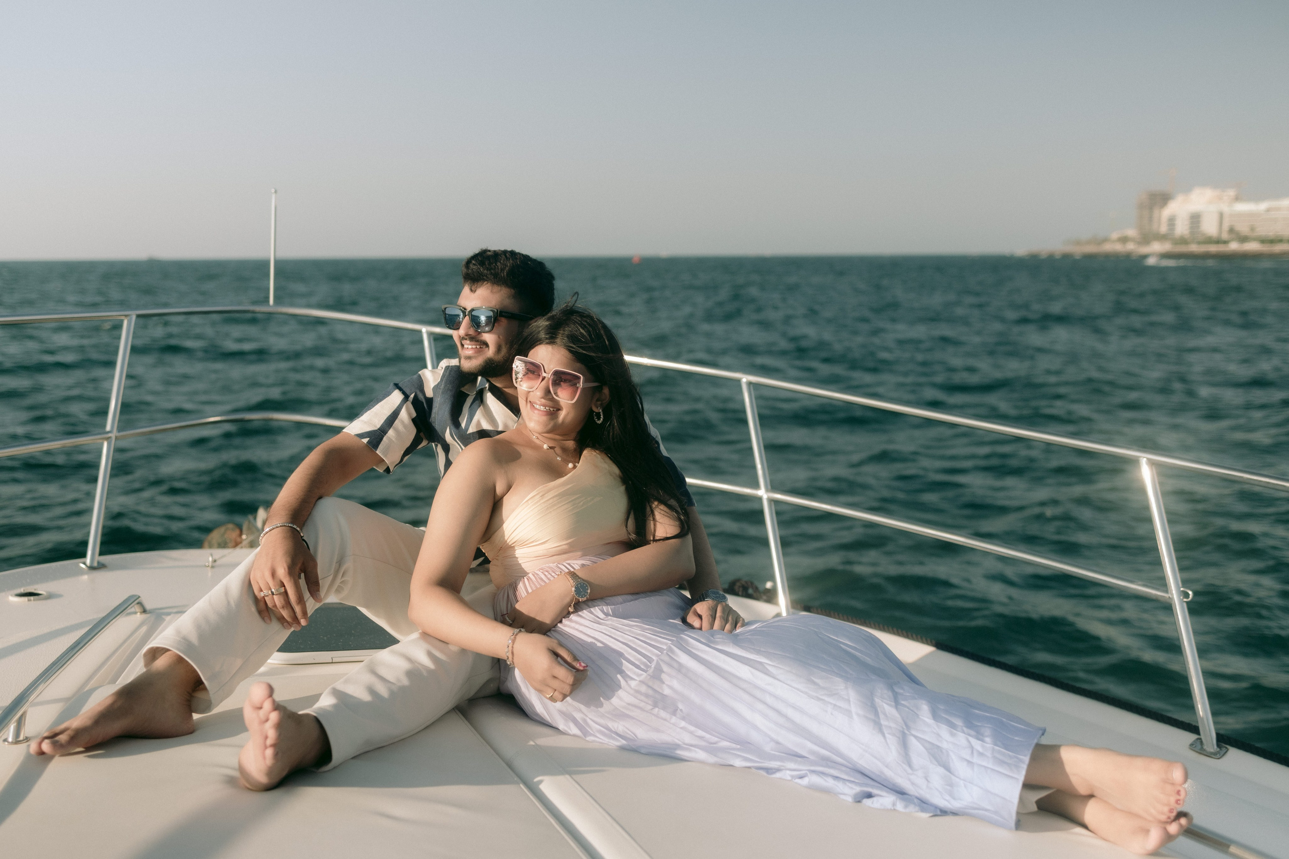 COUPLE SESSIONS. Love Emotions Weddings